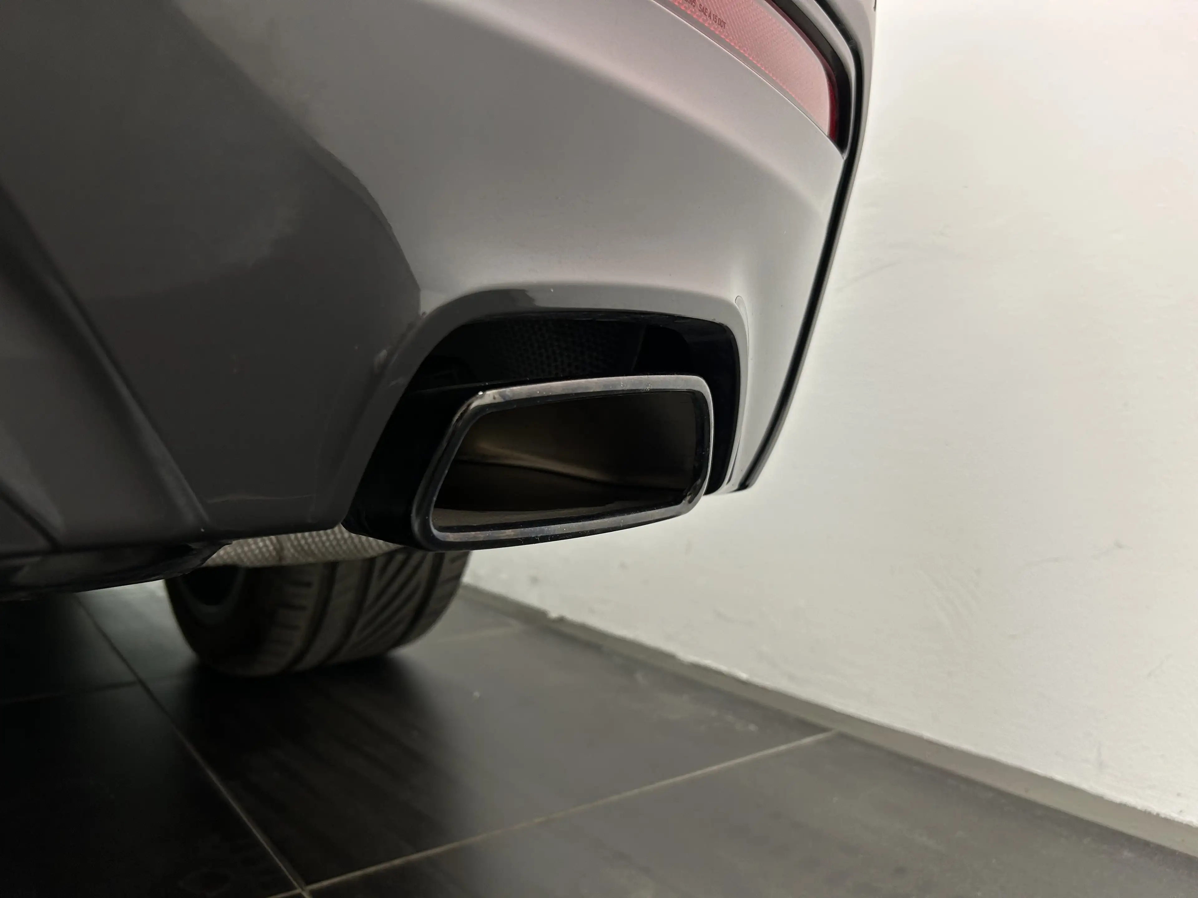 BMW 530 e xDrive Limousine — photo 14