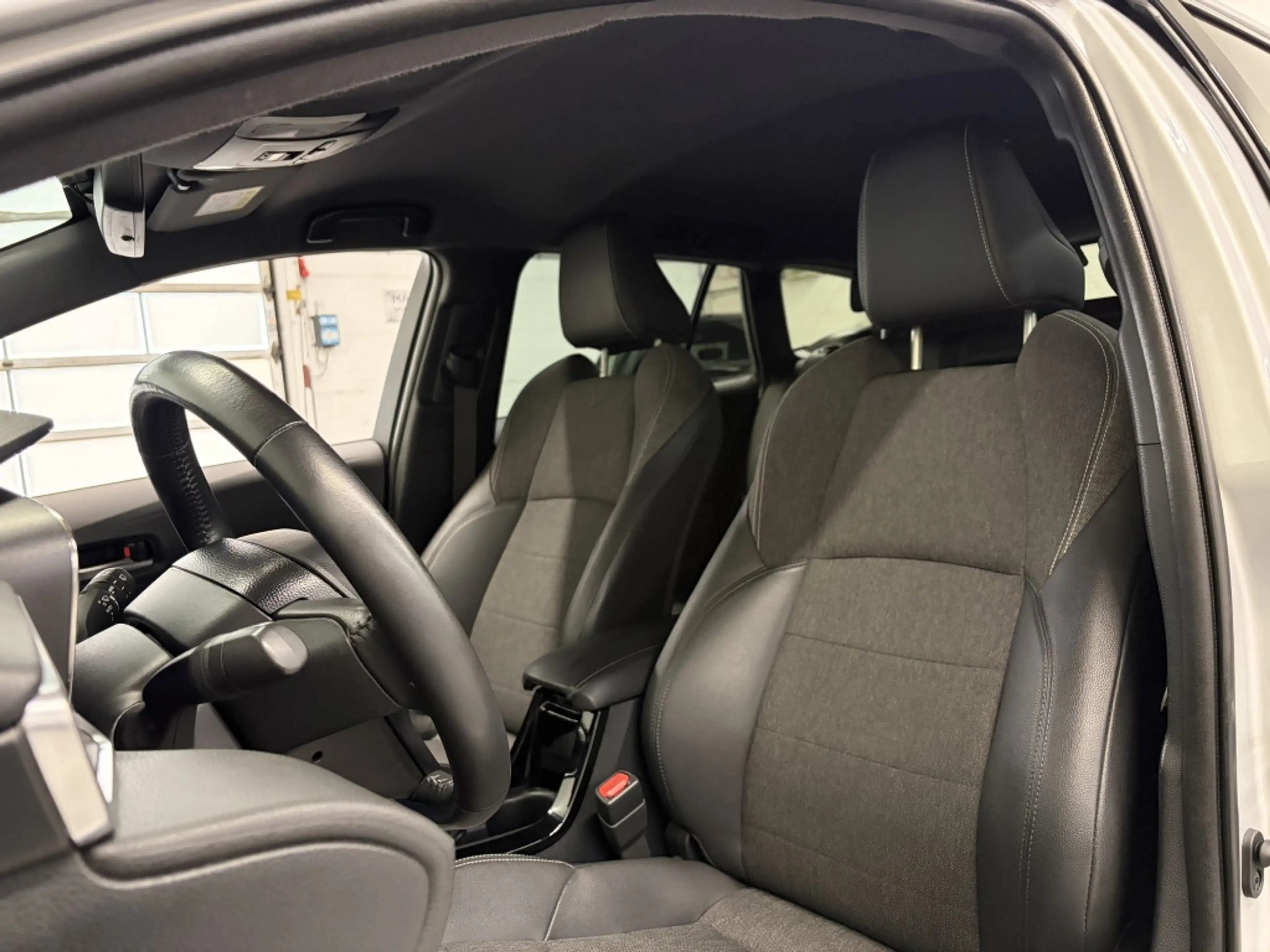 Toyota Corolla Touring Sports 1.8 Hybrid Dynamic — photo 19