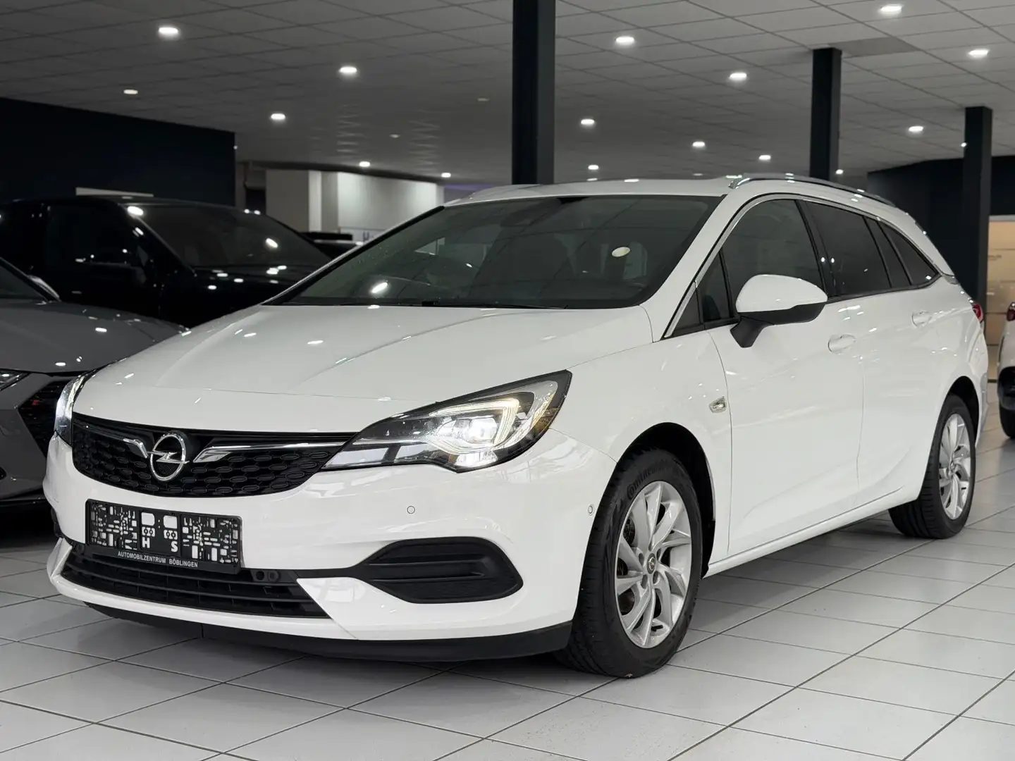 Opel Astra K Tourer Elegance S/S*KAMERA*SCHIEBE-D*LED Weiß - 2