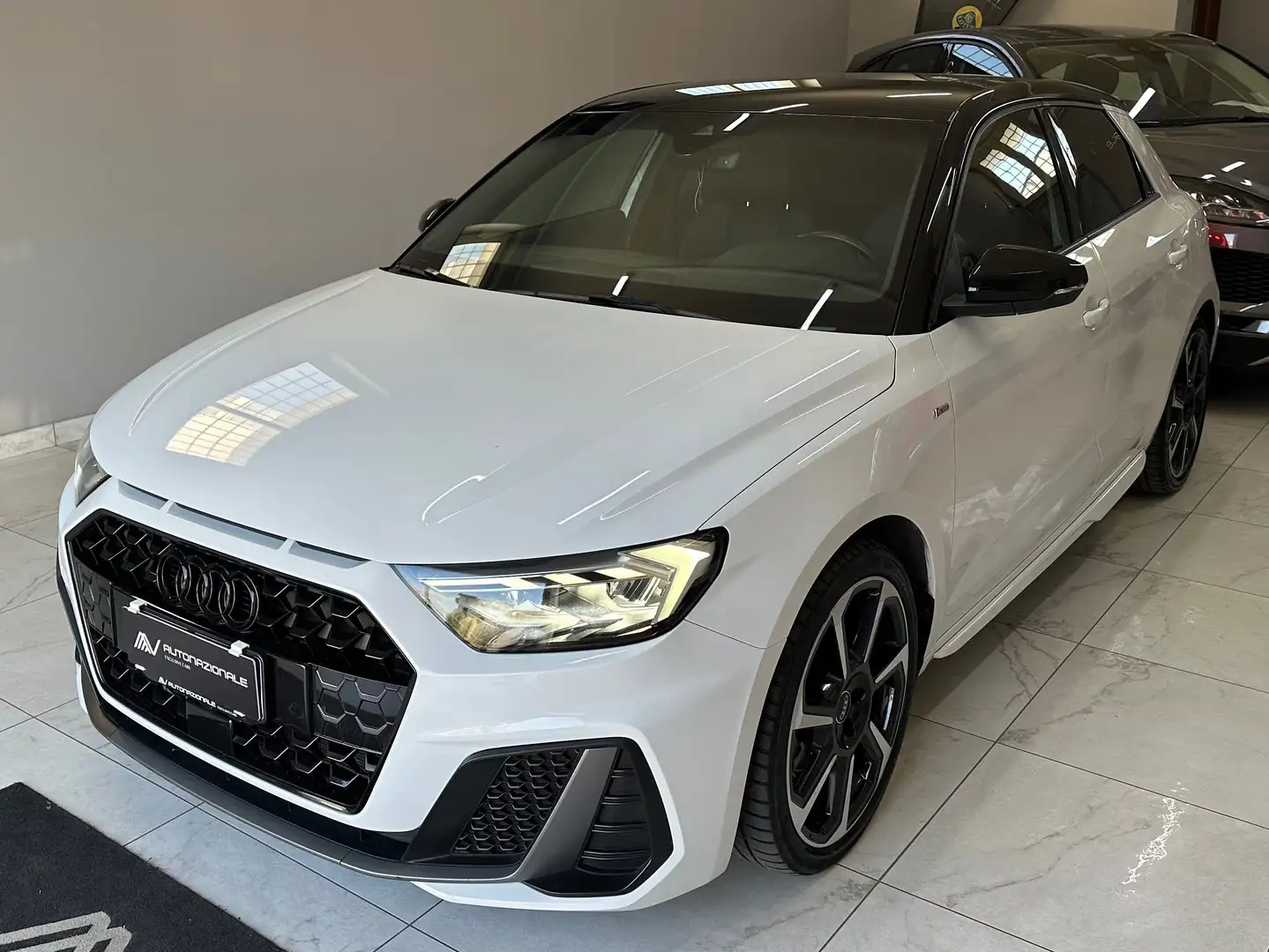 Audi A1 Sportback 30 tfsi S Line Edition 116cv s-tronic Bianco - 1