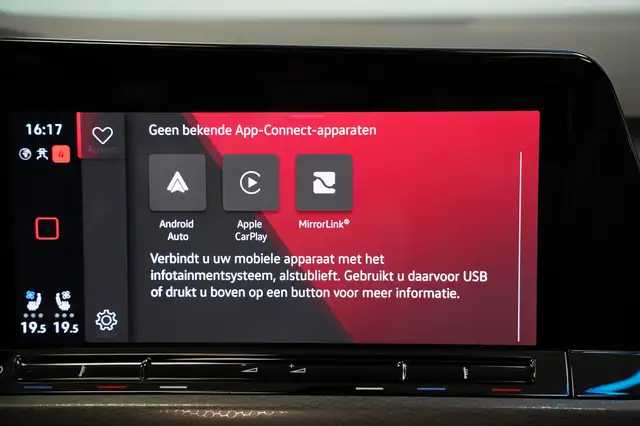 Volkswagen Golf view 23