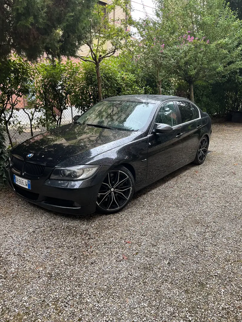 BMW 335 335d Futura auto - 1