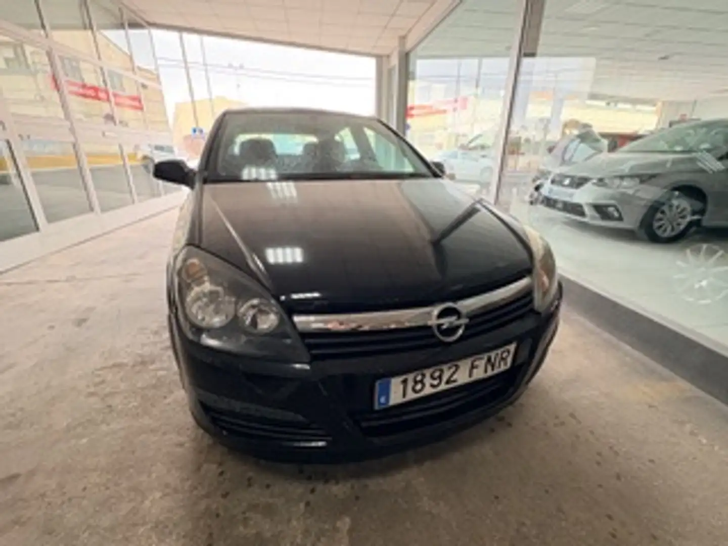 Opel Astra 1.7CDTi Enjoy 6vel. Negro - 1