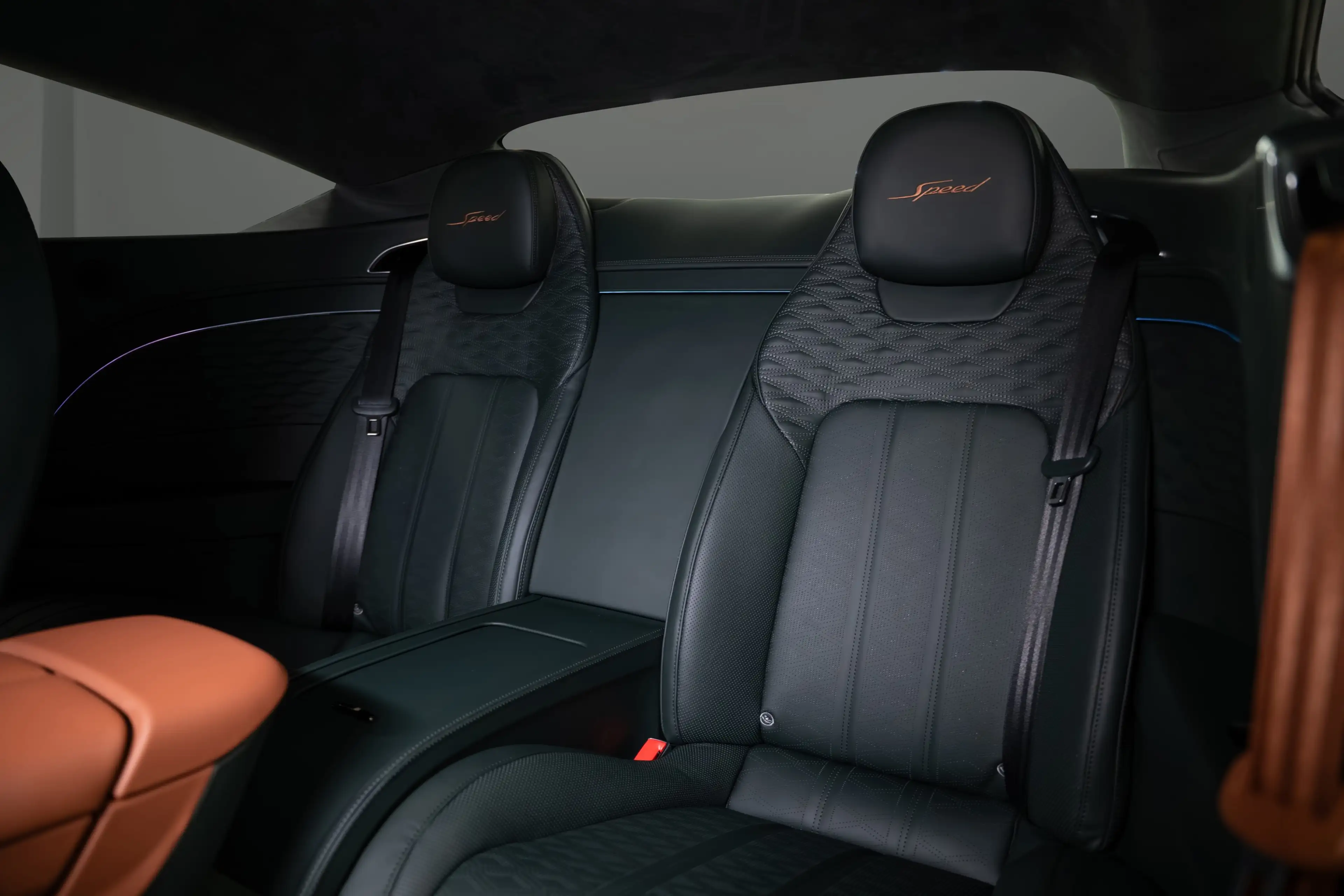 Bentley Continental GT Speed V8 Hybrid *MY2026* — photo 11
