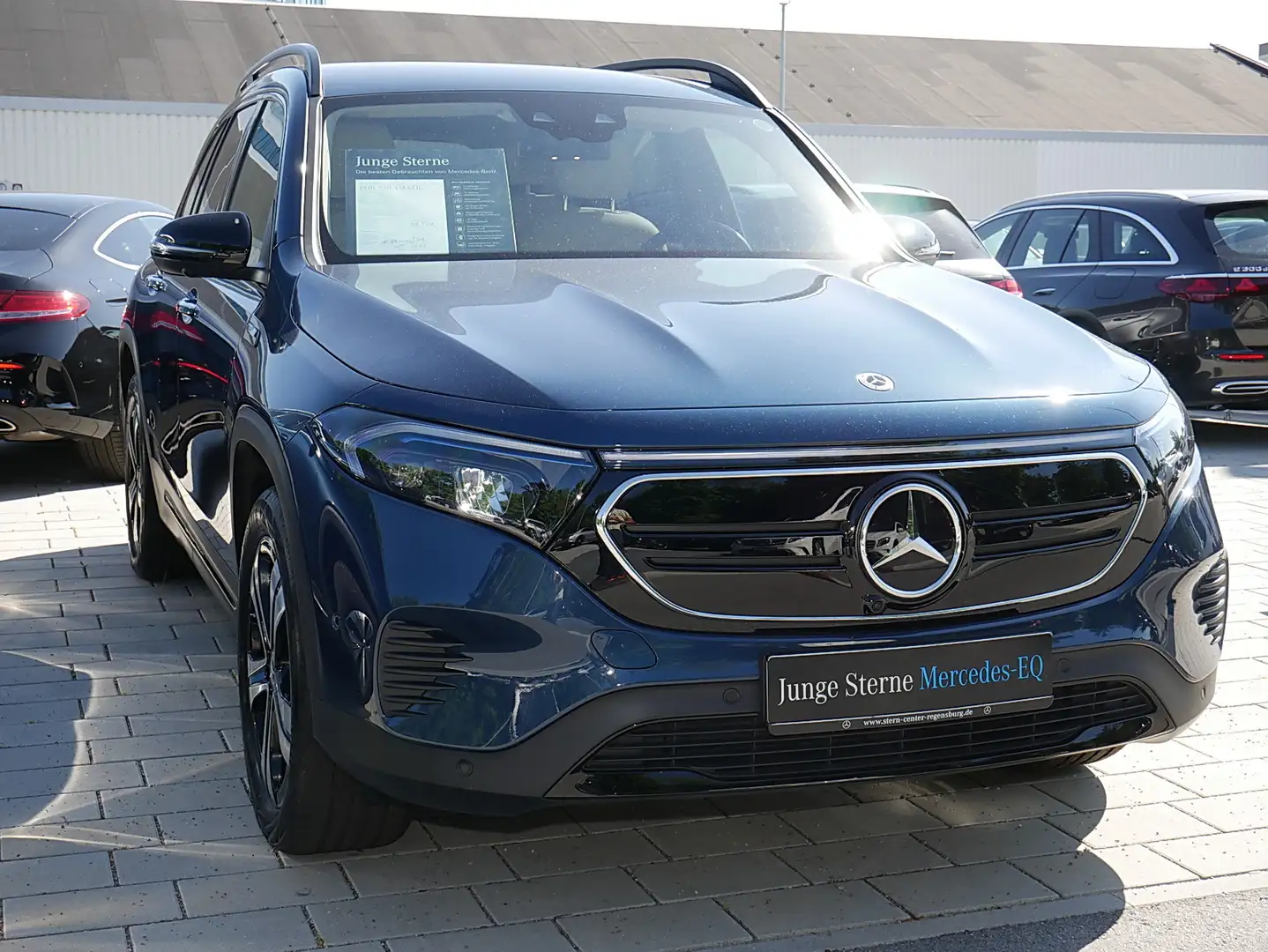 Mercedes-Benz EQB 350 4M PROGRESSIVE+DISTRONIC+HUD+360°+NIGHT+ Blau - 2