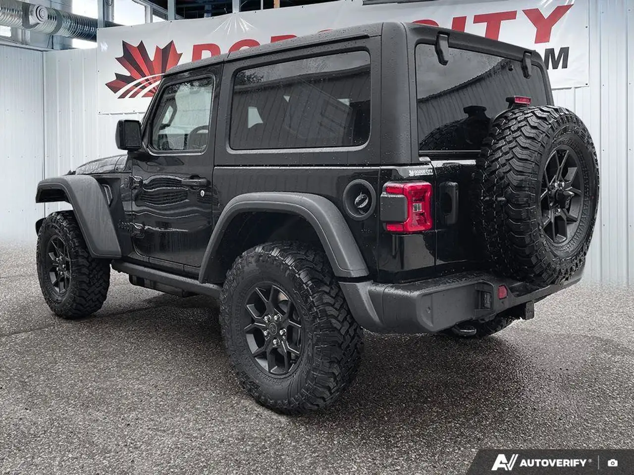 Jeep Wrangler photo Jeep Wrangler