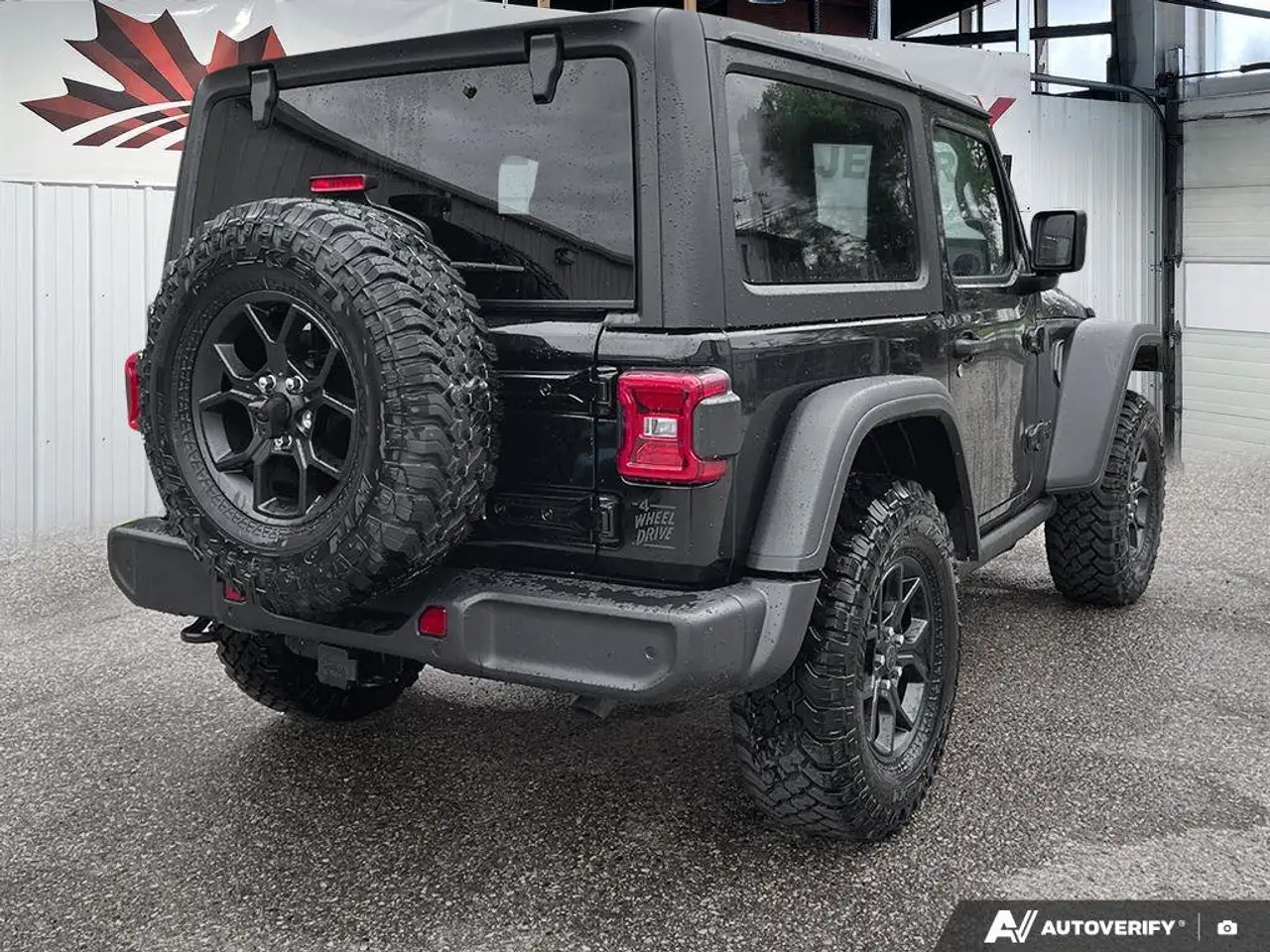 Jeep Wrangler photo Jeep Wrangler