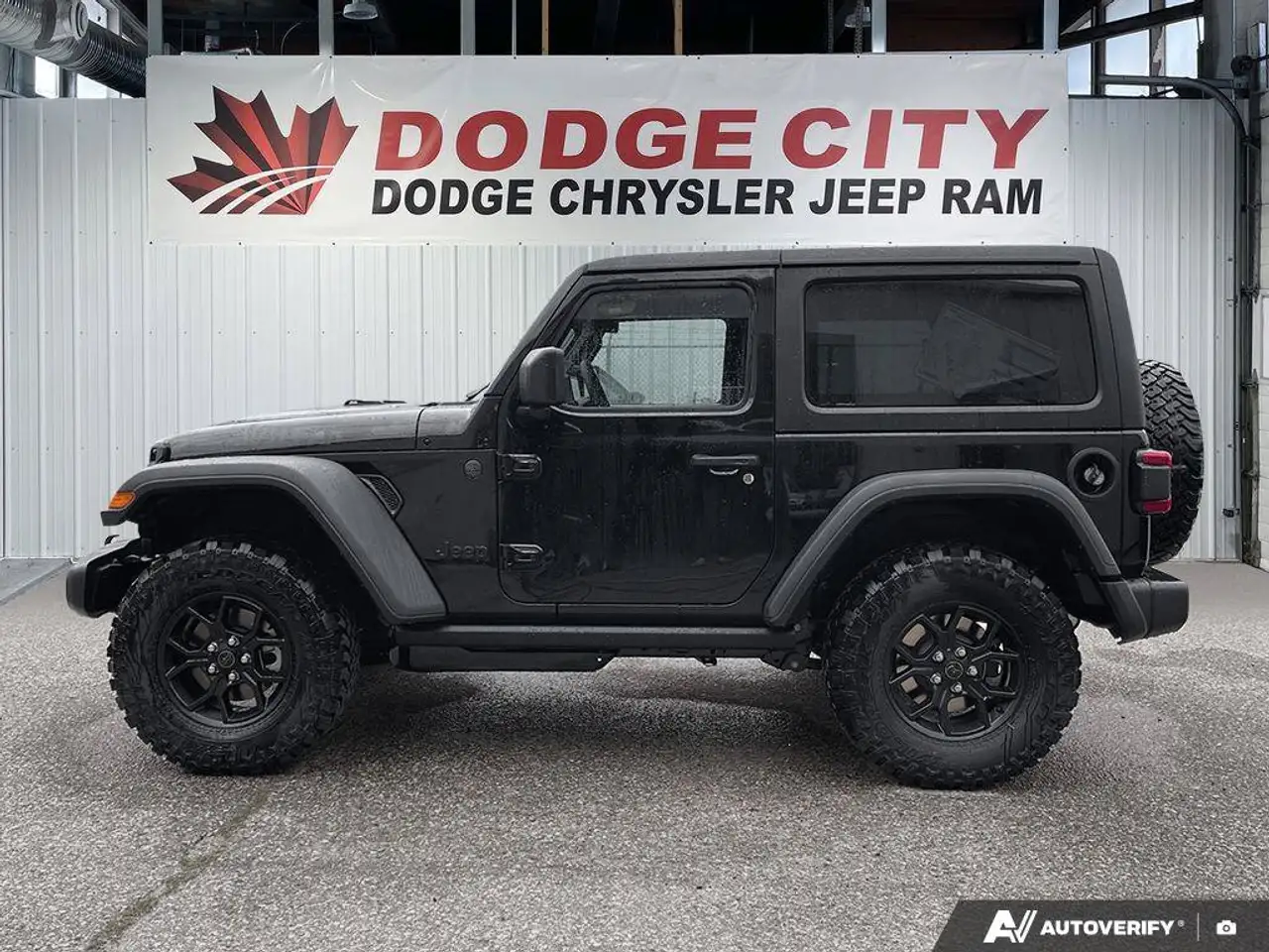 Jeep Wrangler photo Jeep Wrangler