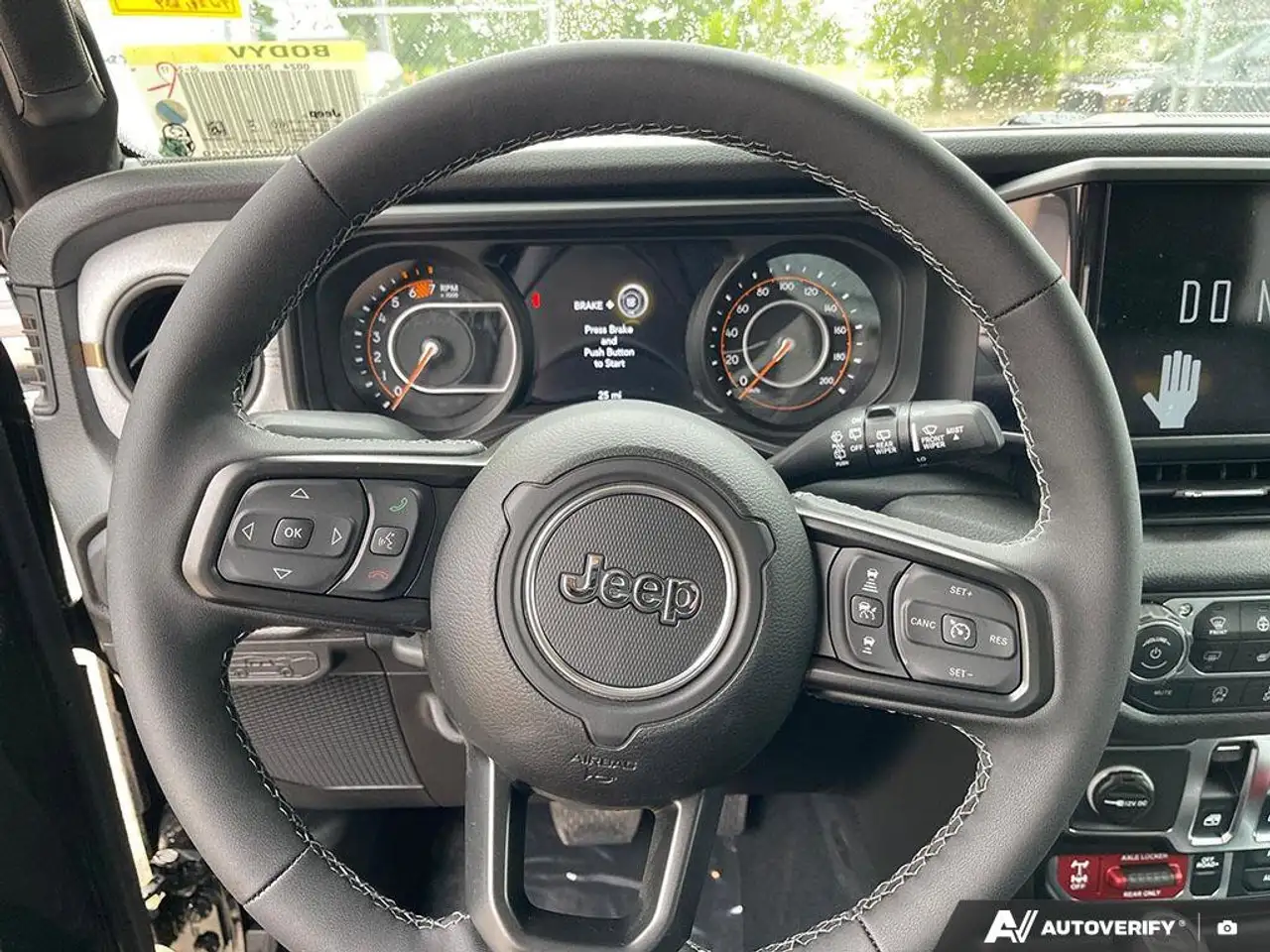 Jeep Wrangler photo Jeep Wrangler