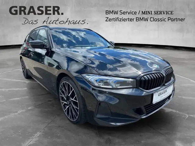 BMW 3 Series view 8