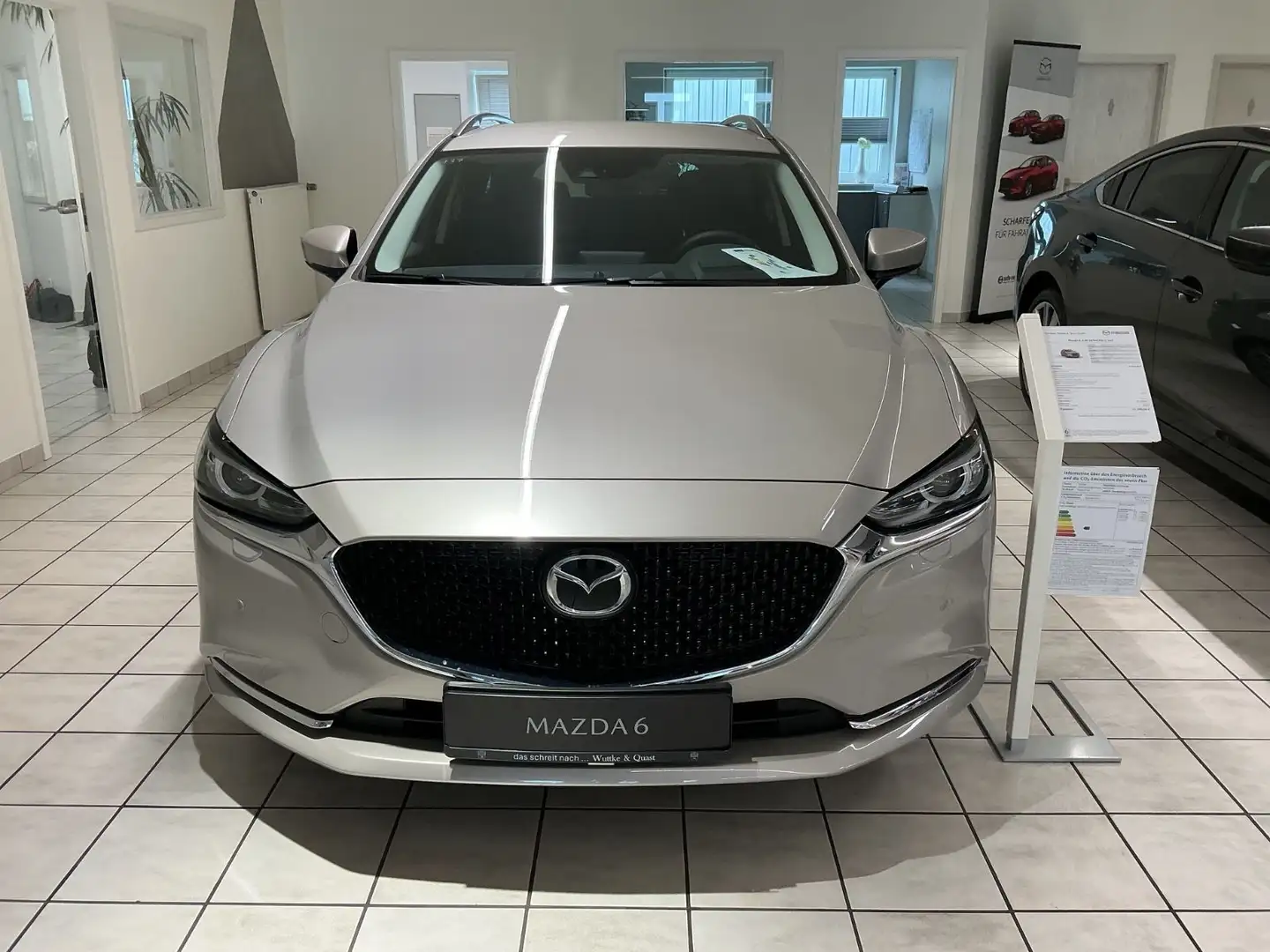 Mazda 6 Kombi EXCLUSIVE-LINE *Matrix*BOSE*360Grad* Beige - 2