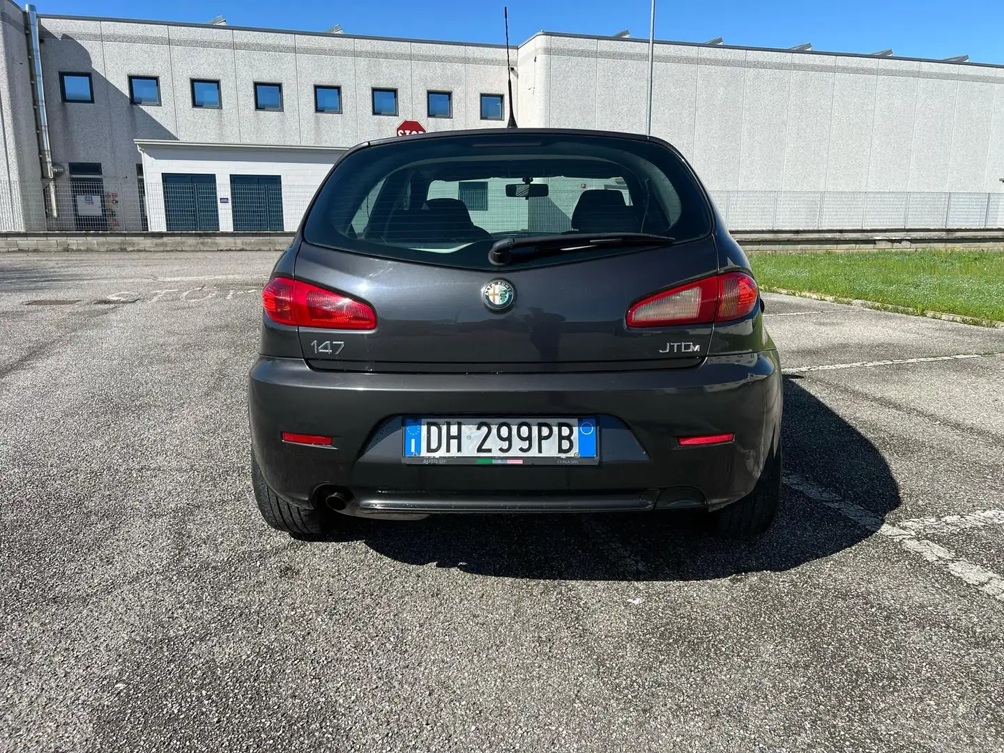 Alfa Romeo 147 147 5p 1.9 jtd mjt Collezione 150cv Nero - 2