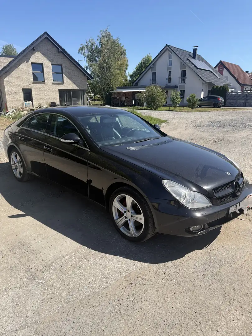 Mercedes-Benz CLS 320 CLS 320 / 350 CDI (219.322) Schwarz - 2