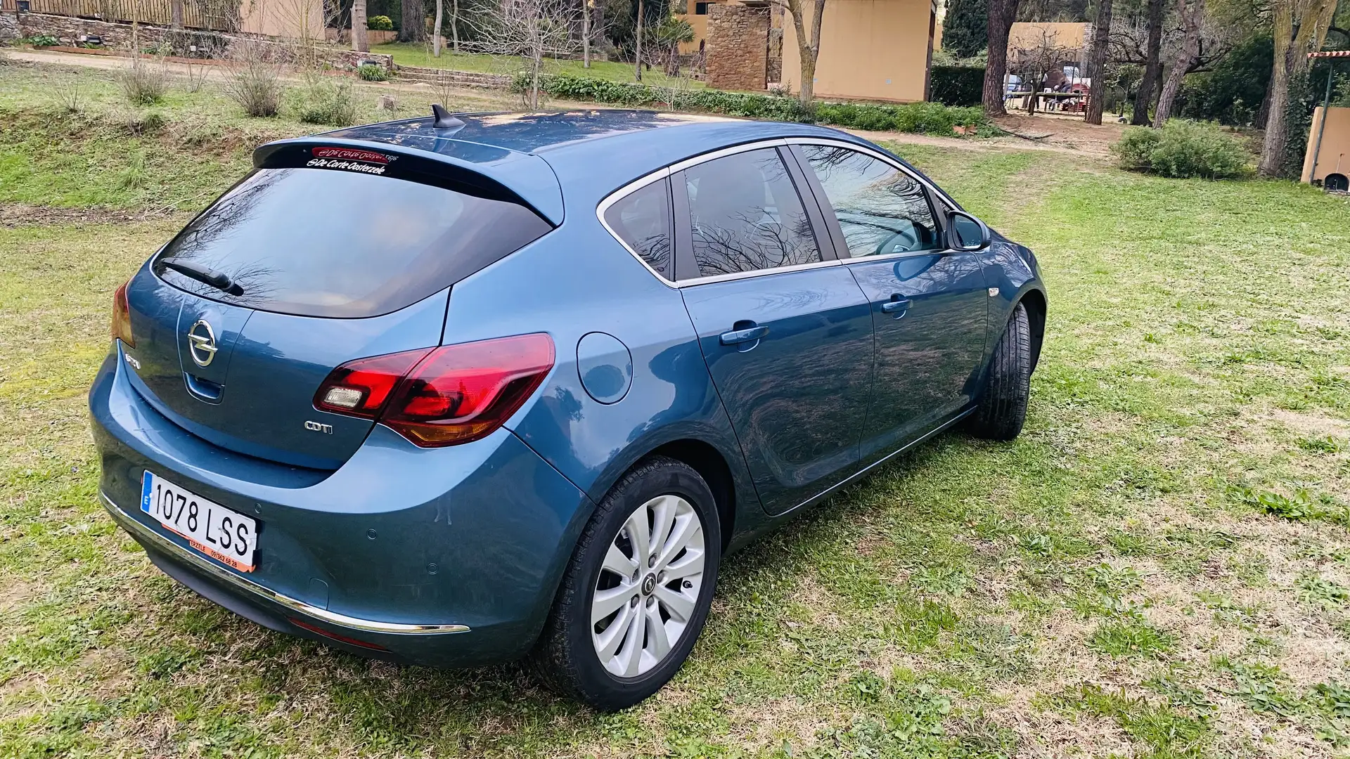 Opel Astra 1.6 CDTi ecoFLEX Essentia Start&Stop - 1
