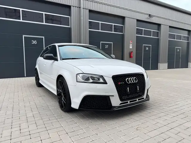 Audi RS3 Sportback 2.5 TFSI quattro BOSE Bi-Xenon