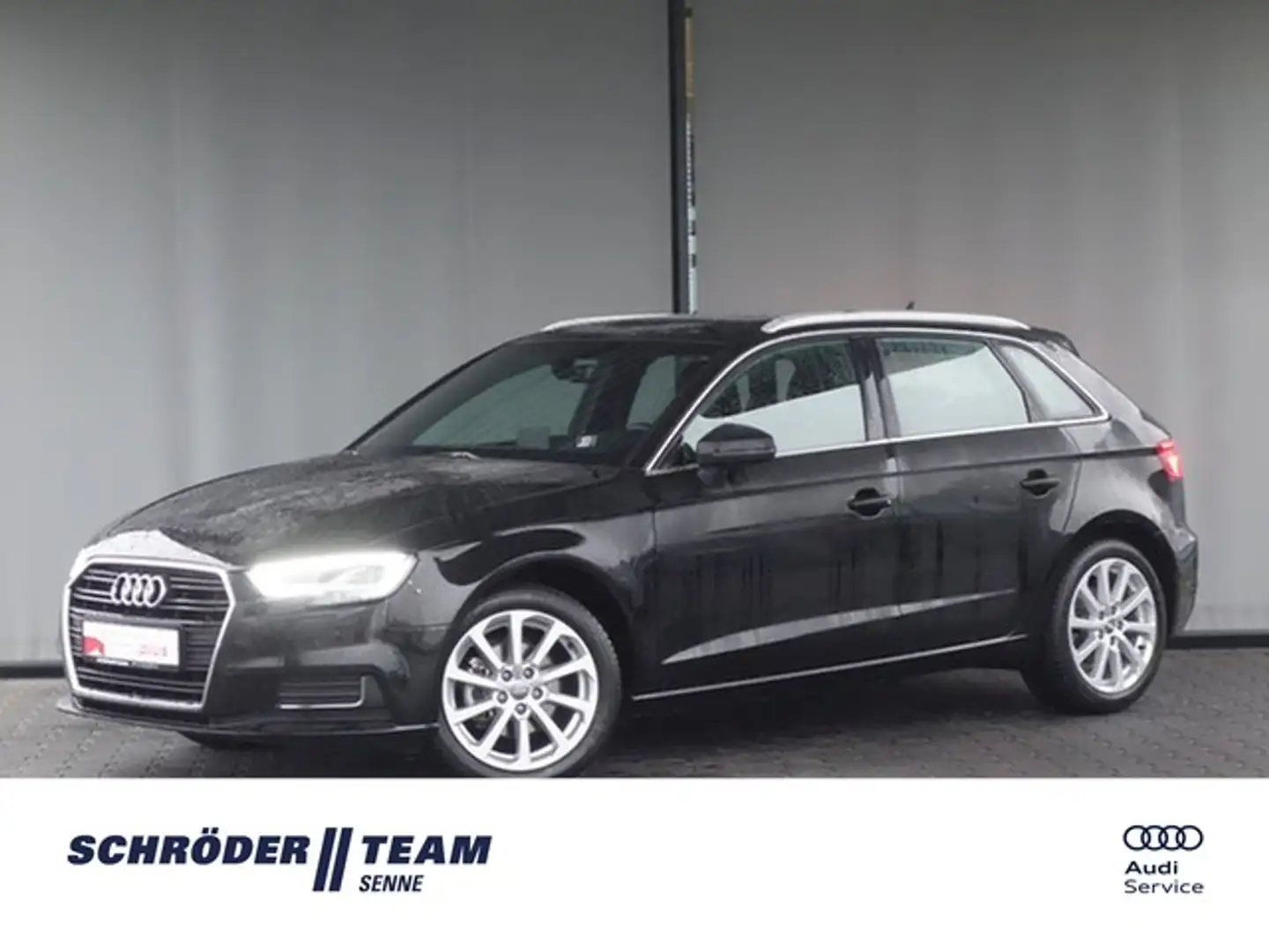 Audi A3 Sportback 35 TFSi design LED Navigation Schwarz - 1