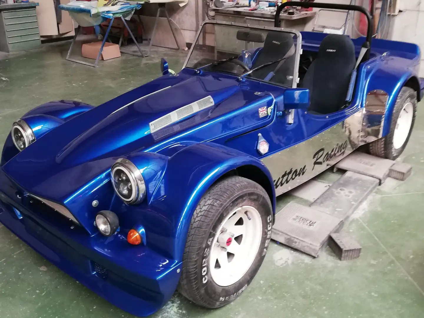 Dutton Phaeton Series 1 Blau - 1