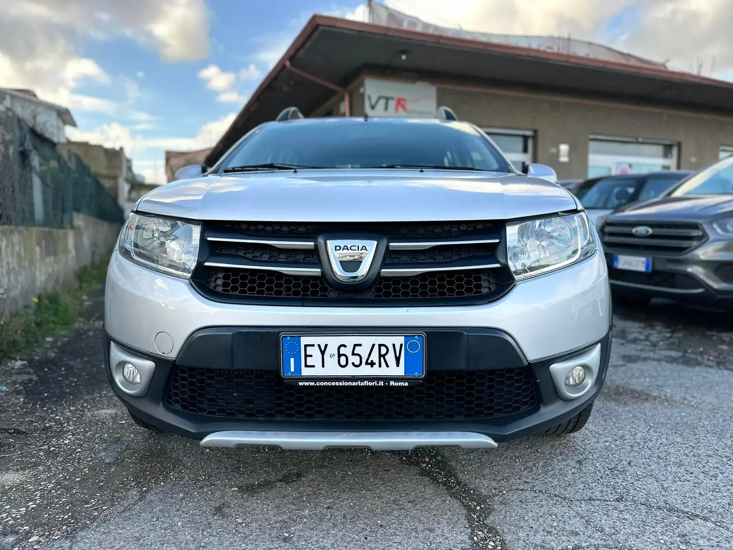 Dacia Sandero Sandero Stepway 1.5 dci Prestige 90cv Gümüş rengi - 2