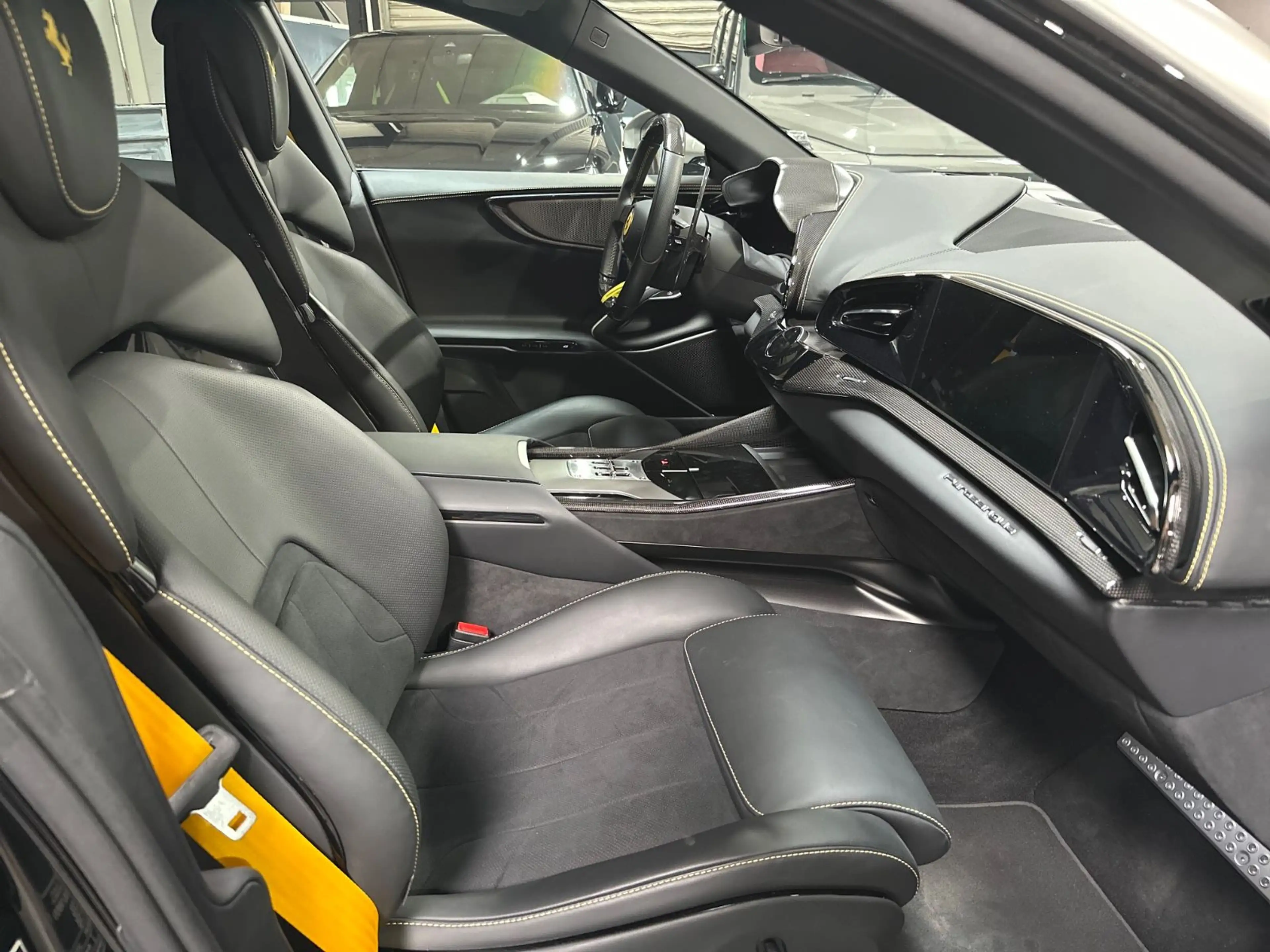 Ferrari Purosangue * CARBON * PANO * MASSAGE * — photo 12