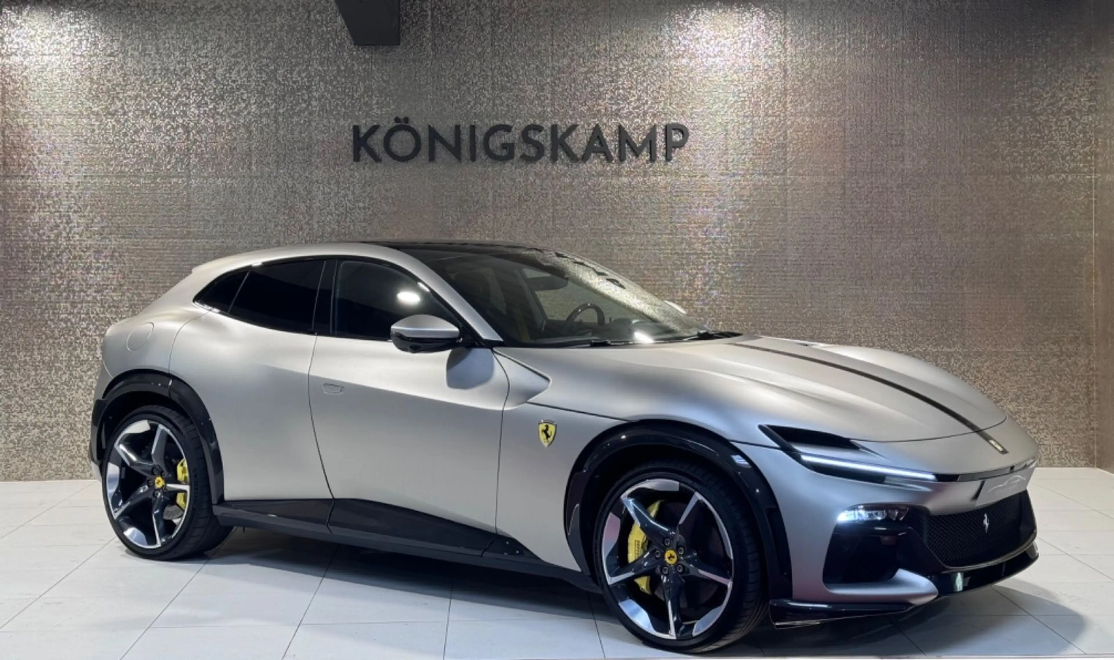 Ferrari Purosangue * CARBON * PANO * MASSAGE *