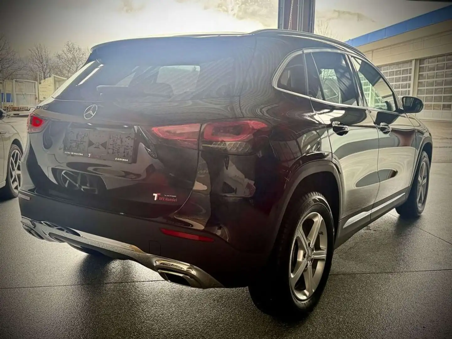 Mercedes-Benz GLA 250 Sonstige Schwarz - 2