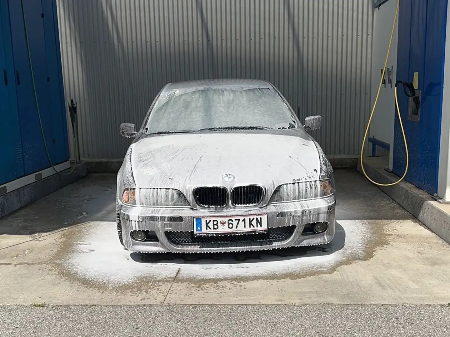 BMW 525 BMW e39 525d/ Sonderfarbe/Bildschirm srebrna - 1