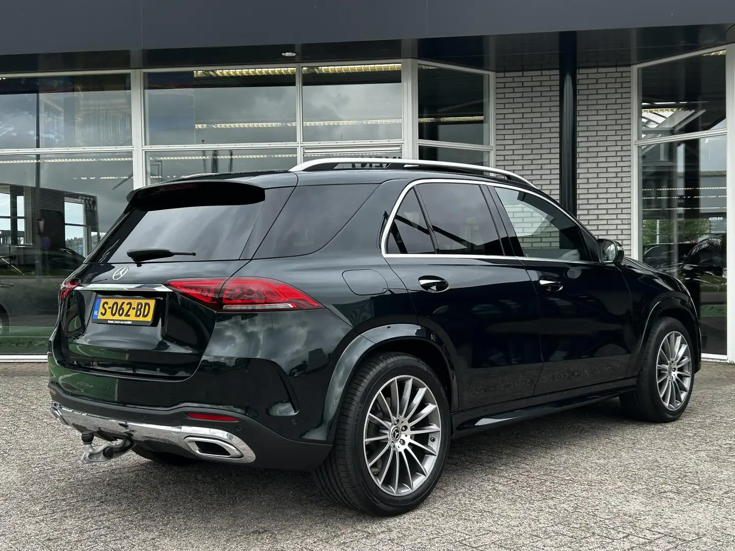 Mercedes-Benz GLE 350 e 4MATIC Premium Plus | Head up | Memory | Burmest Groen - 2