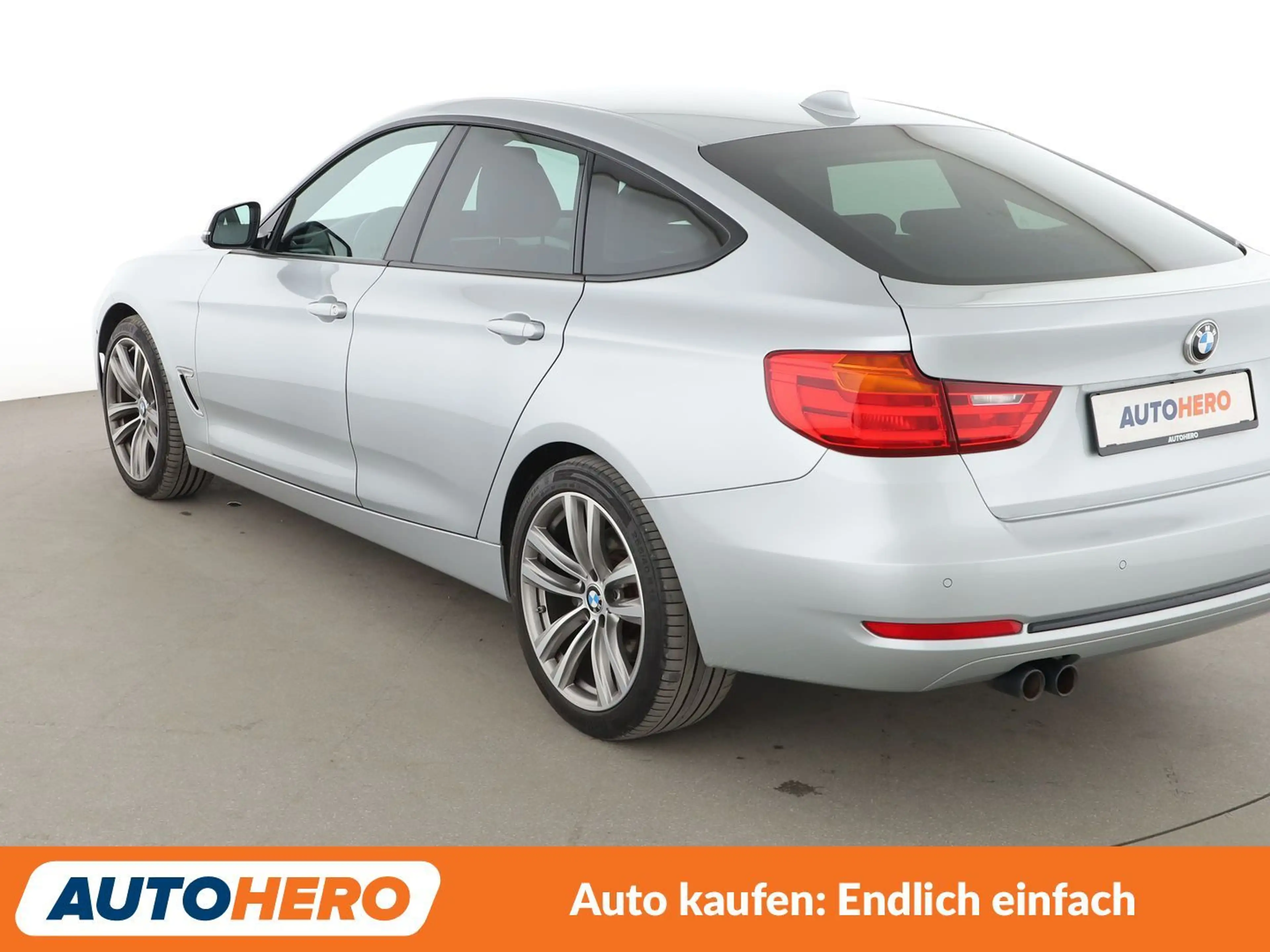 BMW 335 335d GT xDrive Aut.*NAVI*BI-XENON*ACC*360° — photo 4