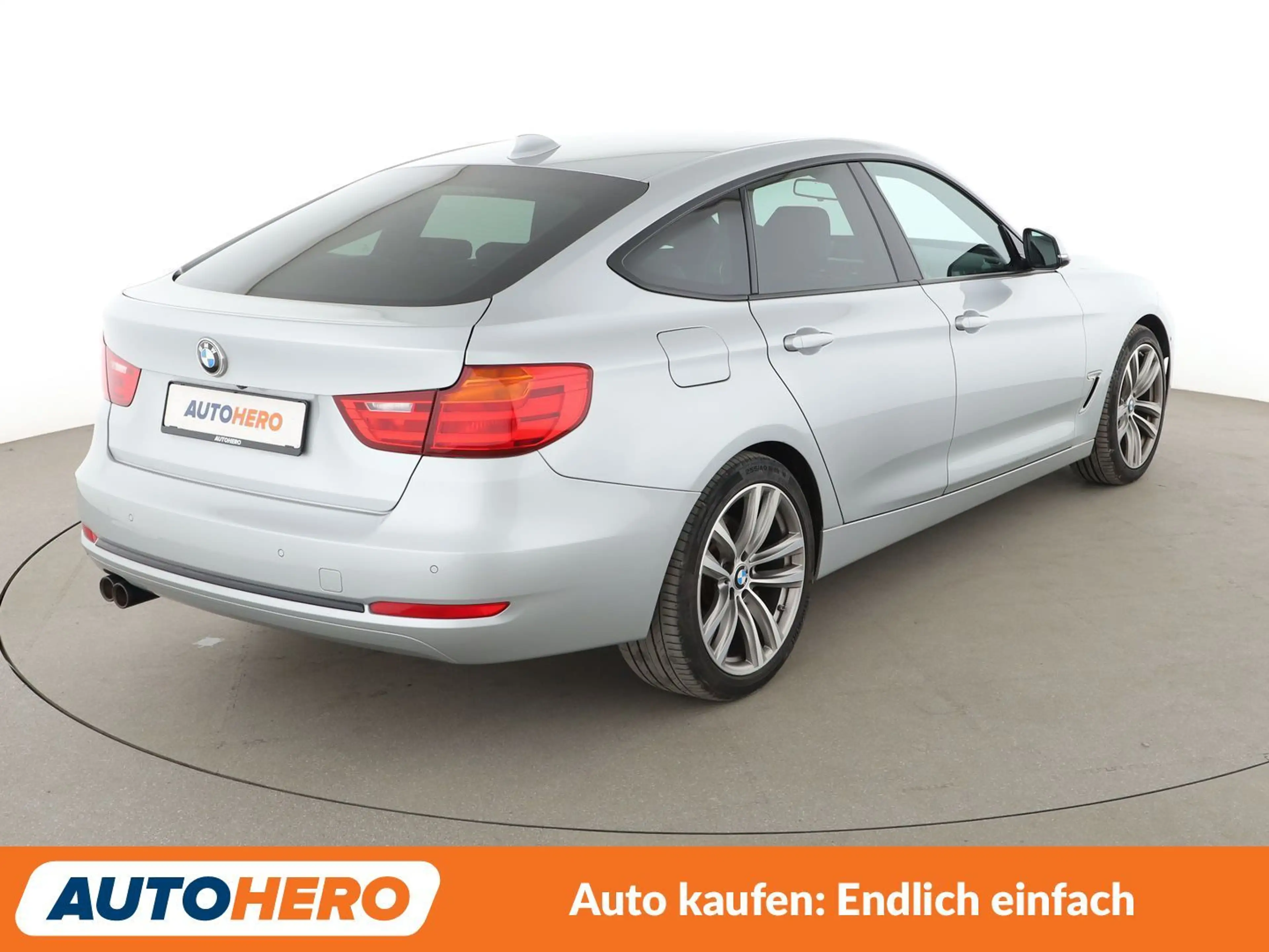 BMW 335 335d GT xDrive Aut.*NAVI*BI-XENON*ACC*360° — photo 6