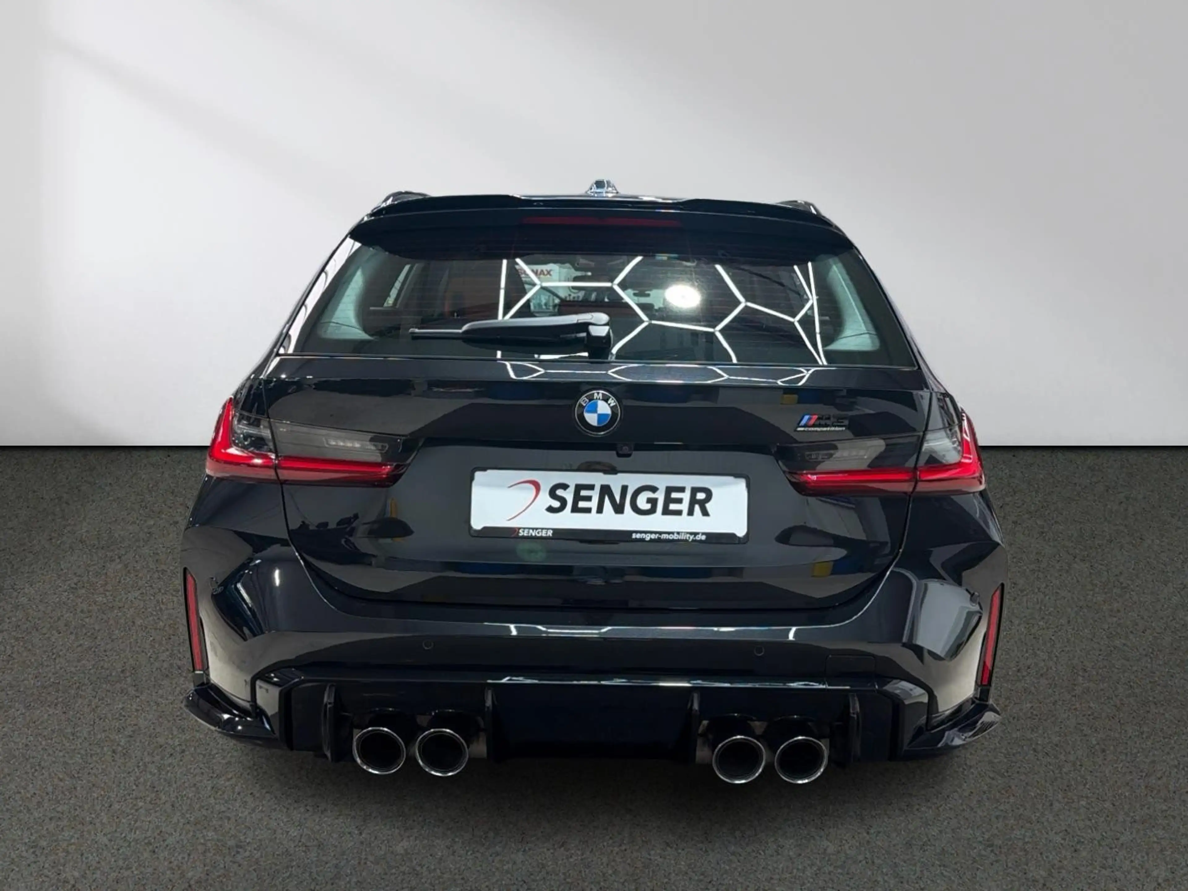 BMW M3 Touring xDrive Competition Innovation Carbon — photo 6