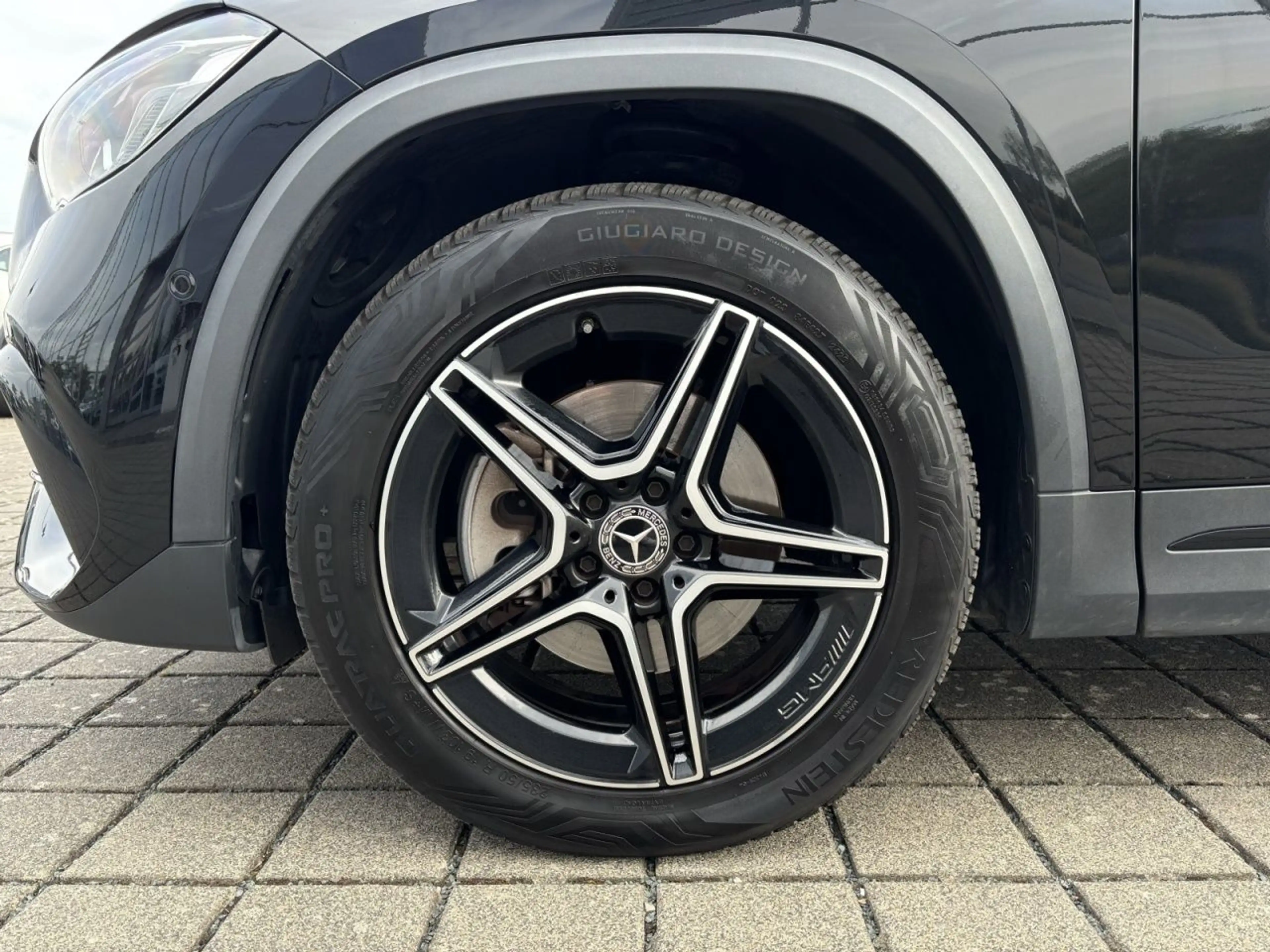 Mercedes-Benz GLA 250 e AMG+NIGHT+FAHRASSIST+AMBIENTE+KAM+LED — photo 10