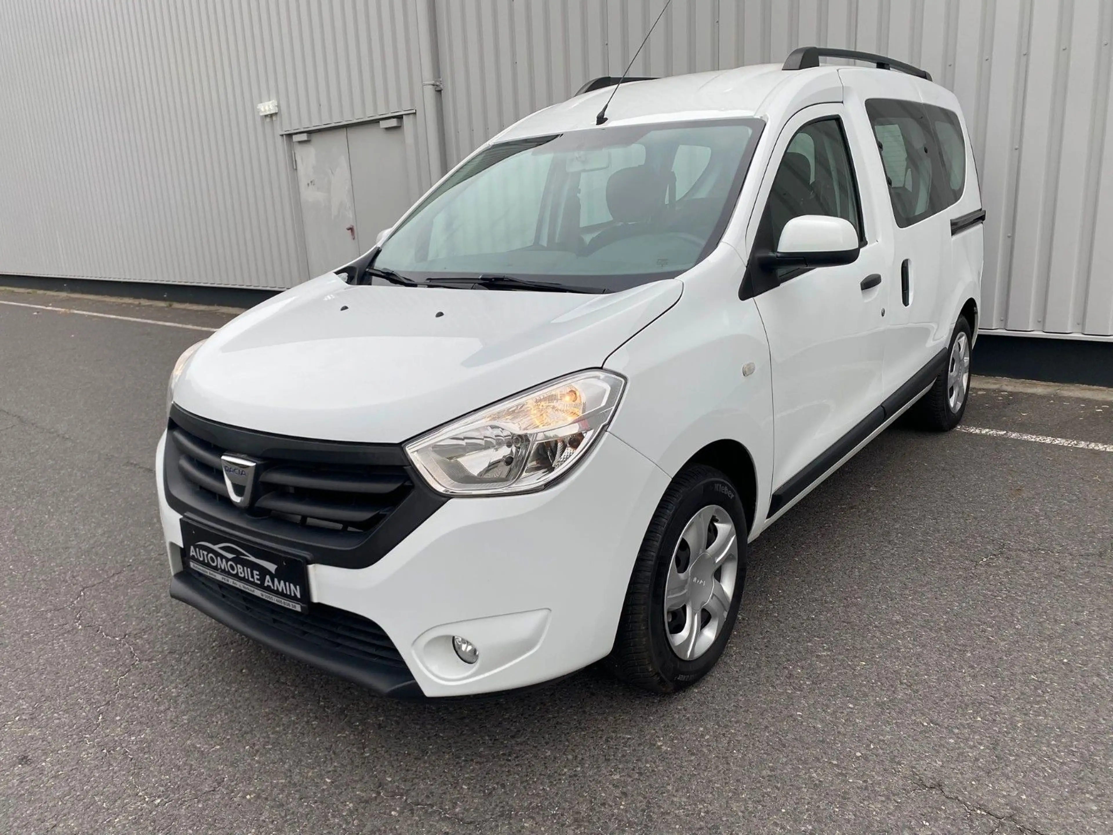 Dacia Dokker aus 1.Hand Klima PDC Freisprechanl.