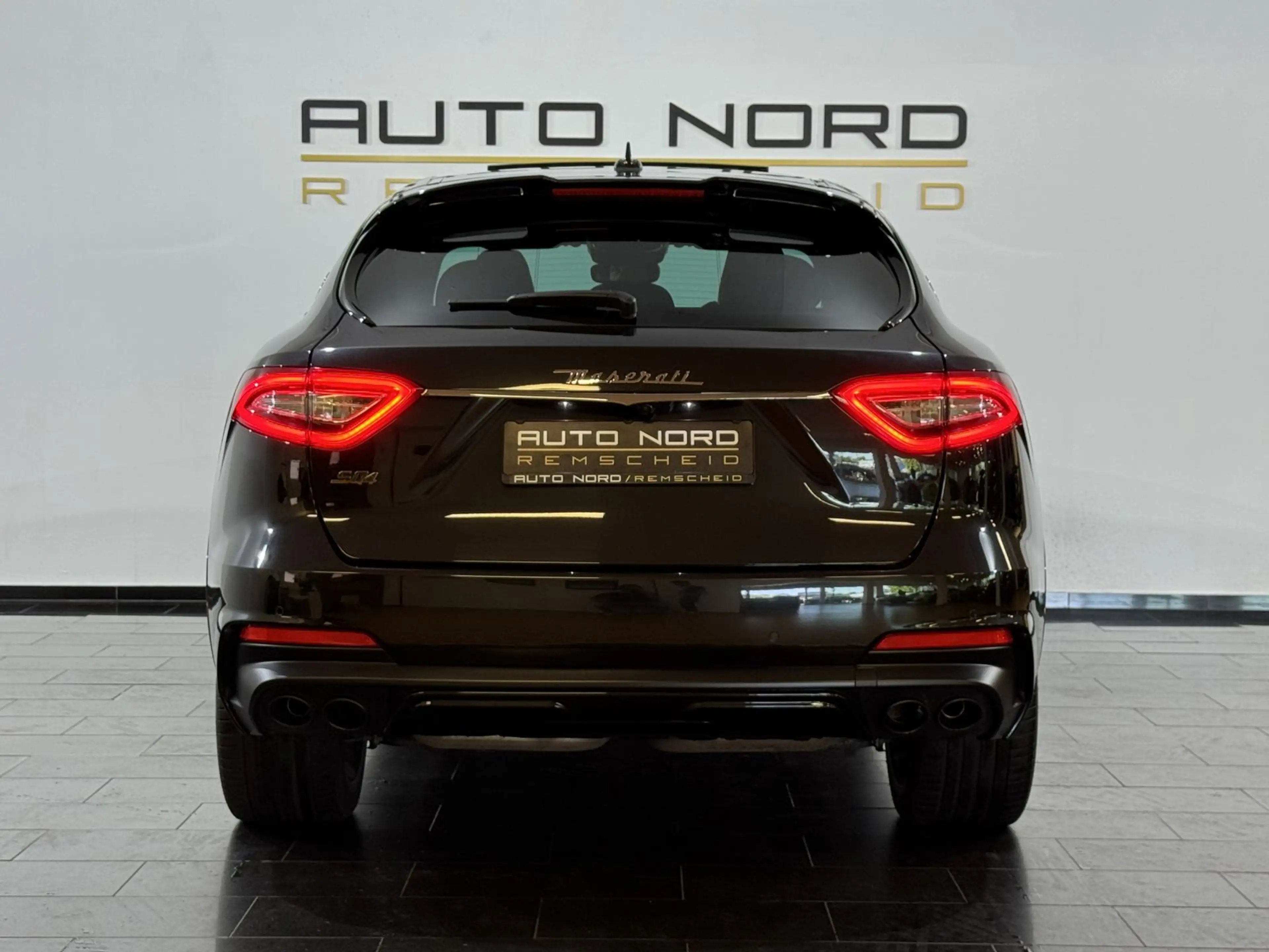 Maserati Levante SQ4 GranSport *Pano*360°Cam*ACC*Luft* — photo 6