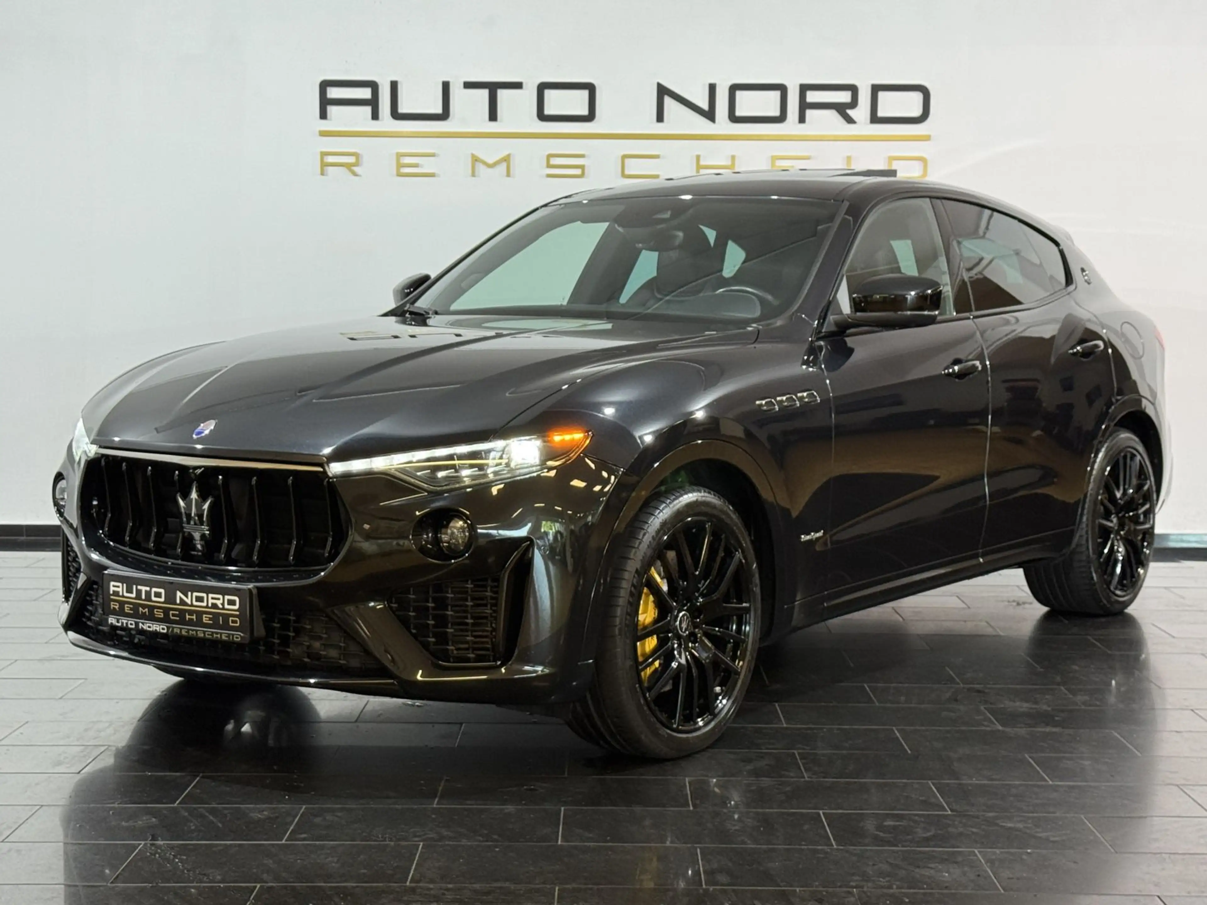 Maserati Levante SQ4 GranSport *Pano*360°Cam*ACC*Luft* — photo 9