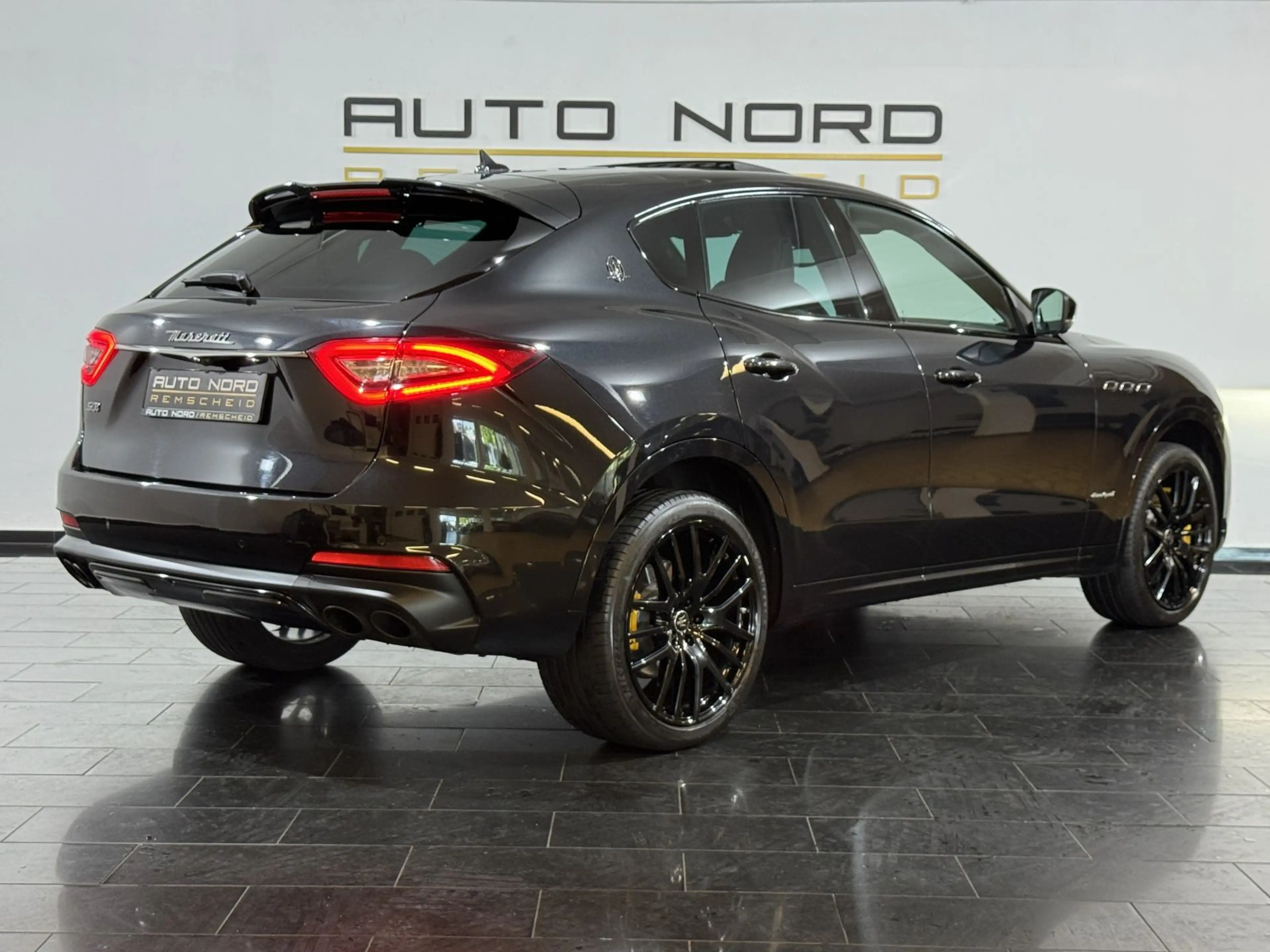 Maserati Levante SQ4 GranSport *Pano*360°Cam*ACC*Luft* — photo 5