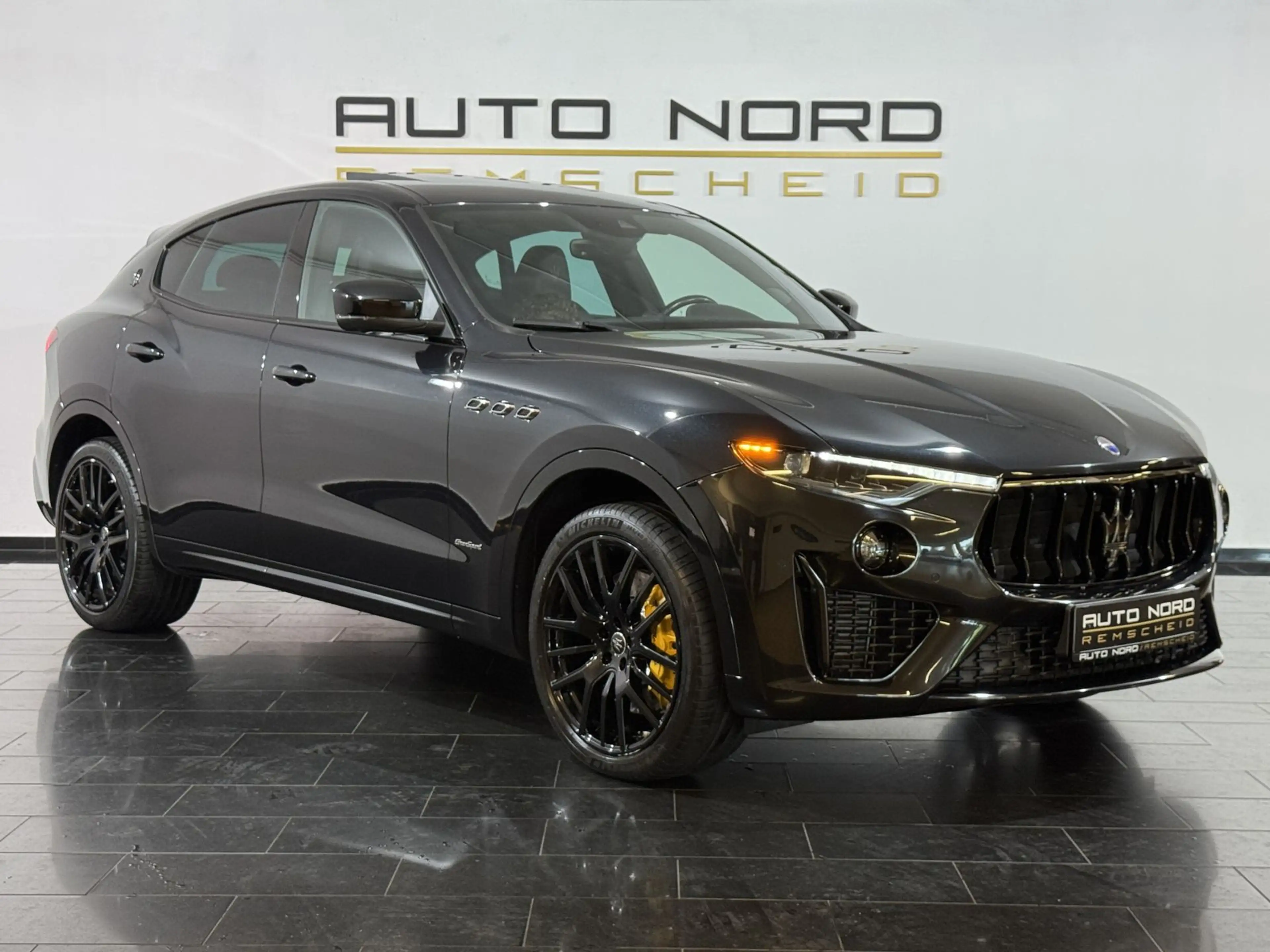 Maserati Levante SQ4 GranSport *Pano*360°Cam*ACC*Luft* — photo 3