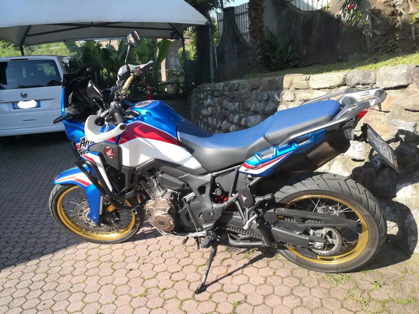 Honda CRF 1000 Blau - 2