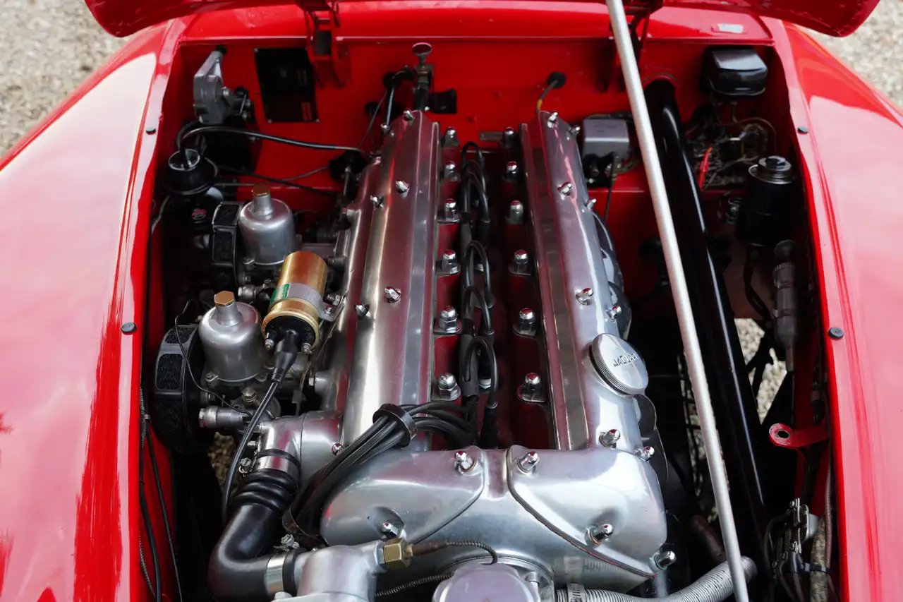 Jaguar XK120 OTS Roadster Restored Roadster from final ye, foto 4