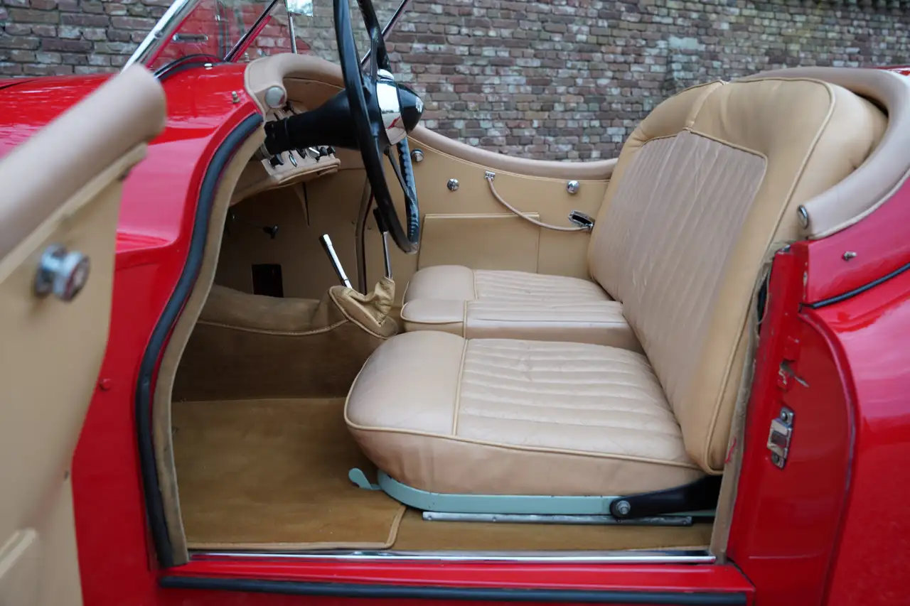 Jaguar XK120 OTS Roadster Restored Roadster from final ye, foto 3