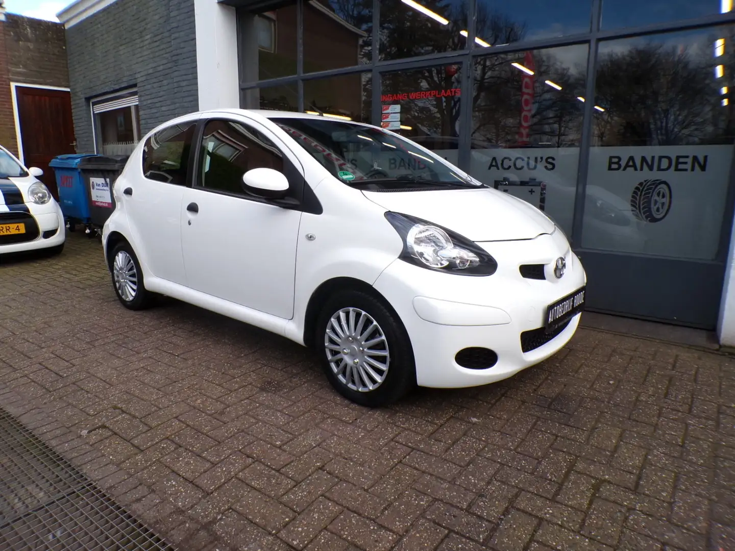 Toyota Aygo 1.0-12V 5-Drs Cool NW APK,AIRCO!!! Weiß - 2