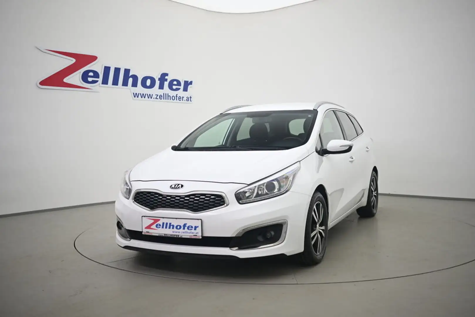 Kia Ceed SW / cee'd SW 1,6 CRDi ISG Gold Weiß - 1