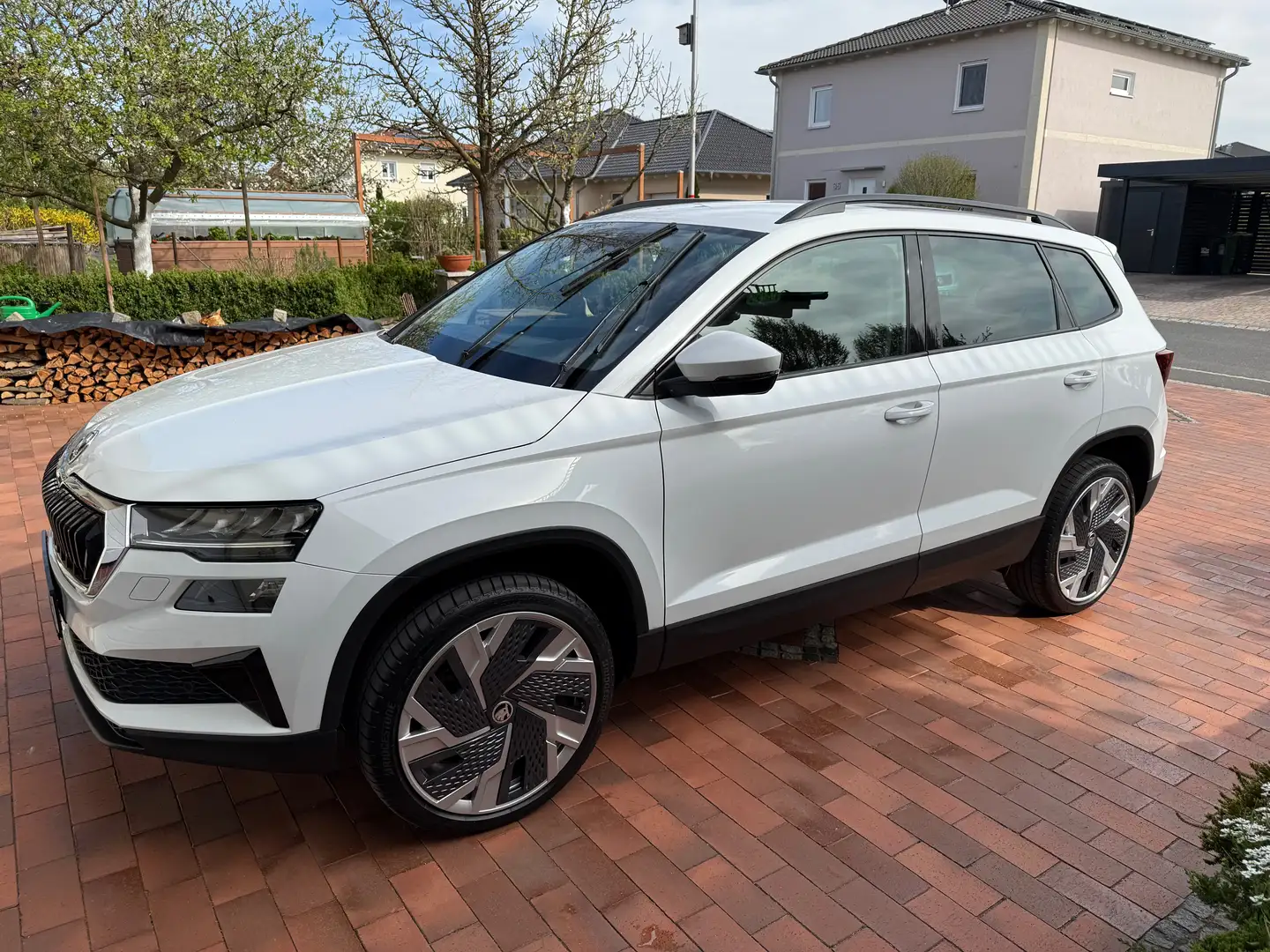 Skoda Karoq Karoq 1.5 TSI DSG Style Weiß - 2