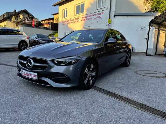 Mercedes-Benz C 200 C 200d Aut.