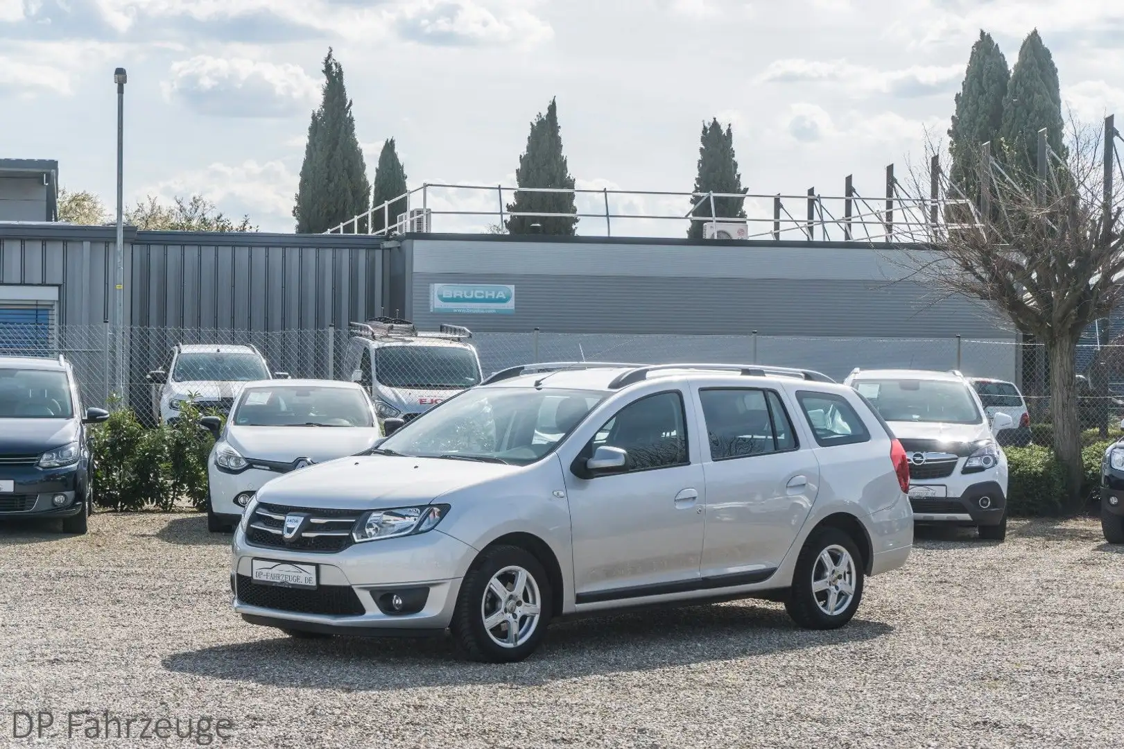 Dacia Logan MCV II Kombi Prestige Navi Bluetooth Klima Grau - 1