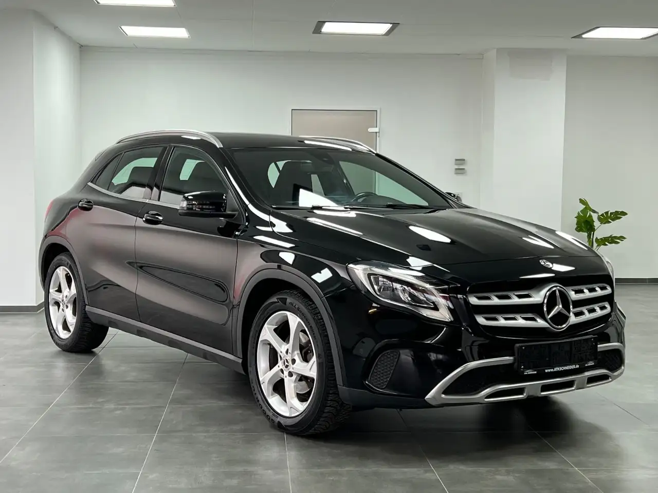 Mercedes-Benz GLA 180
