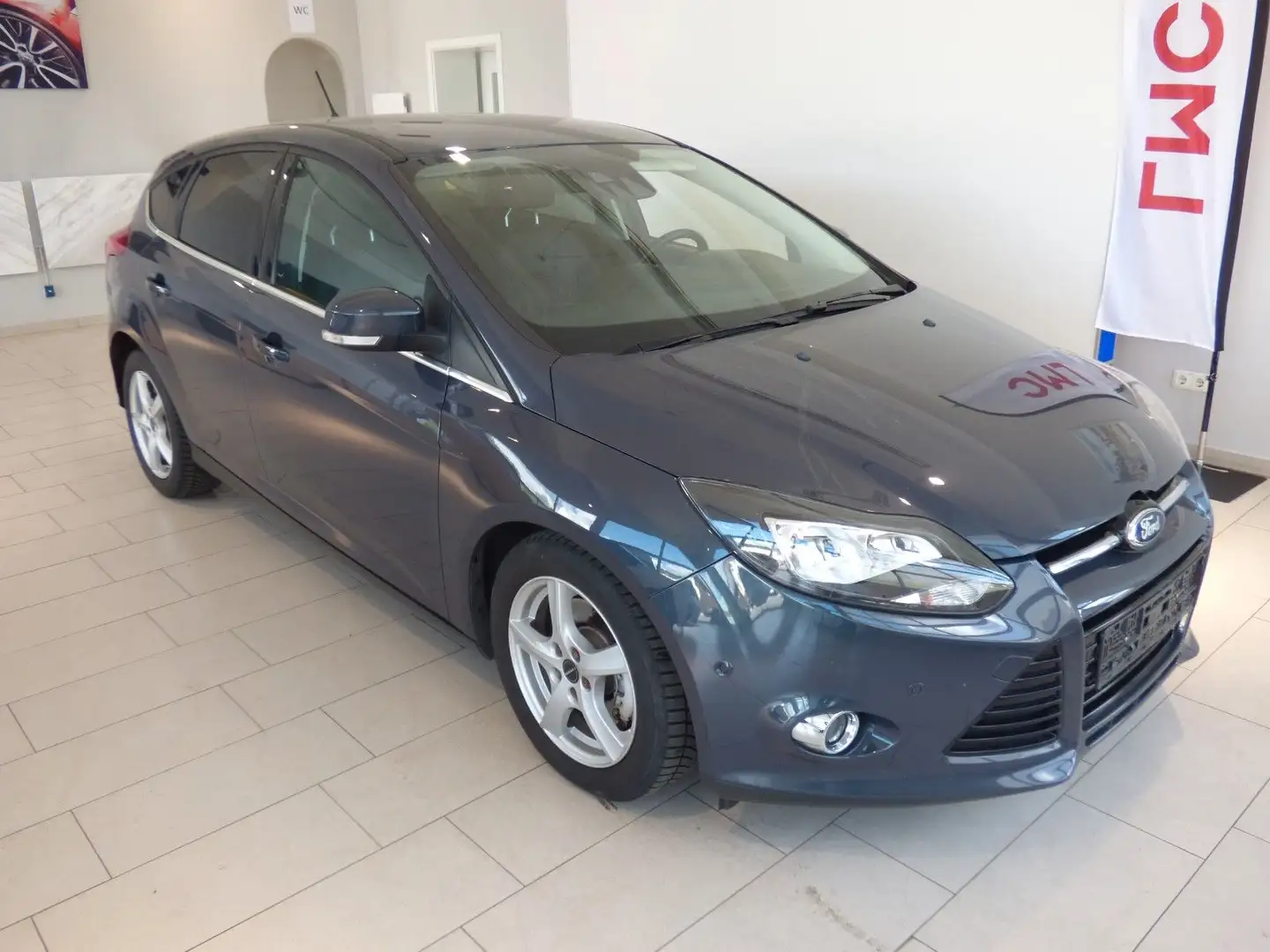 Ford Focus Lim. Titanium Top Zustand ! Gris - 1