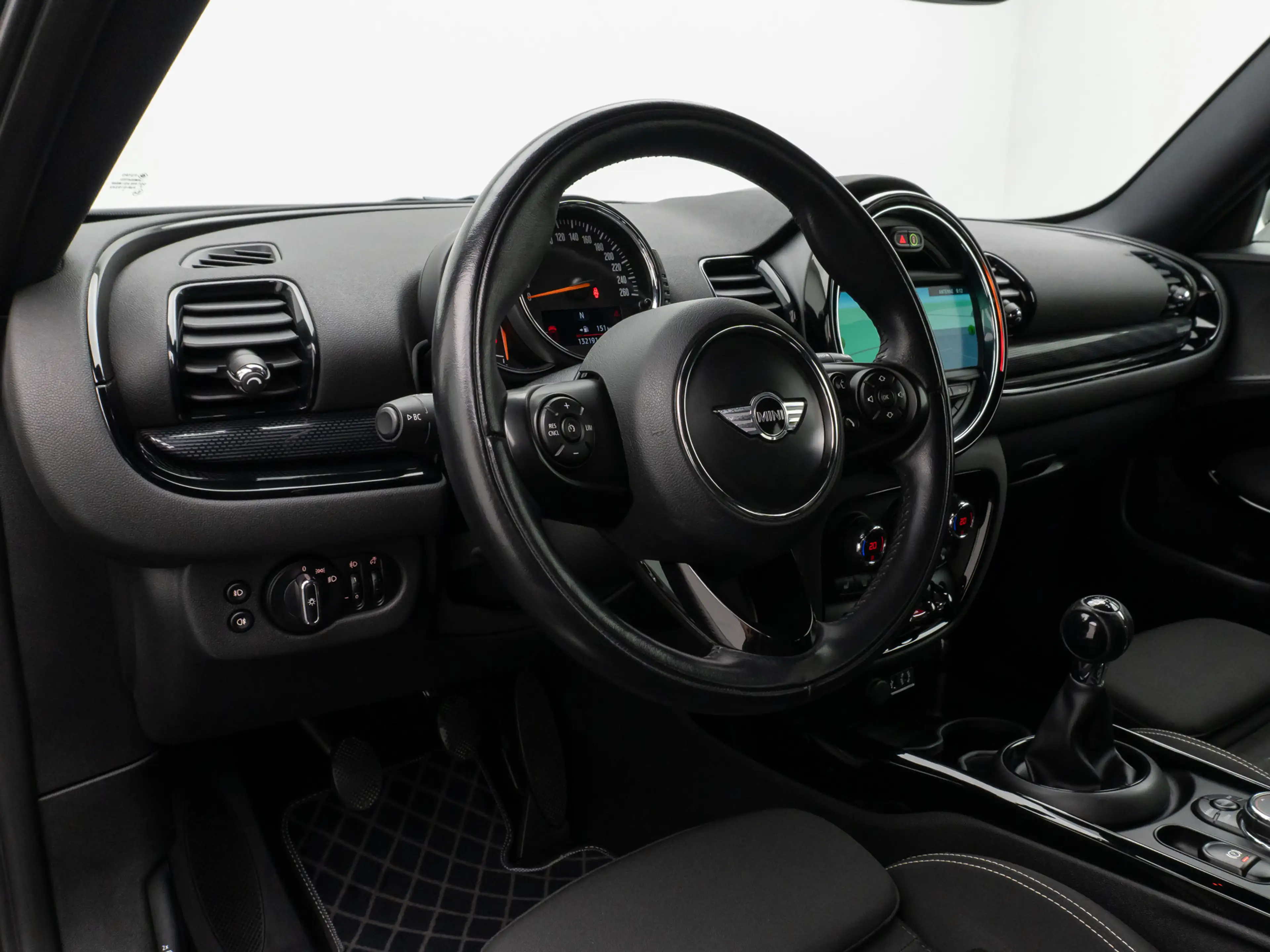MINI Cooper S Clubman Navi Sitzhz Tempomat 8Fach PDCh — photo 19