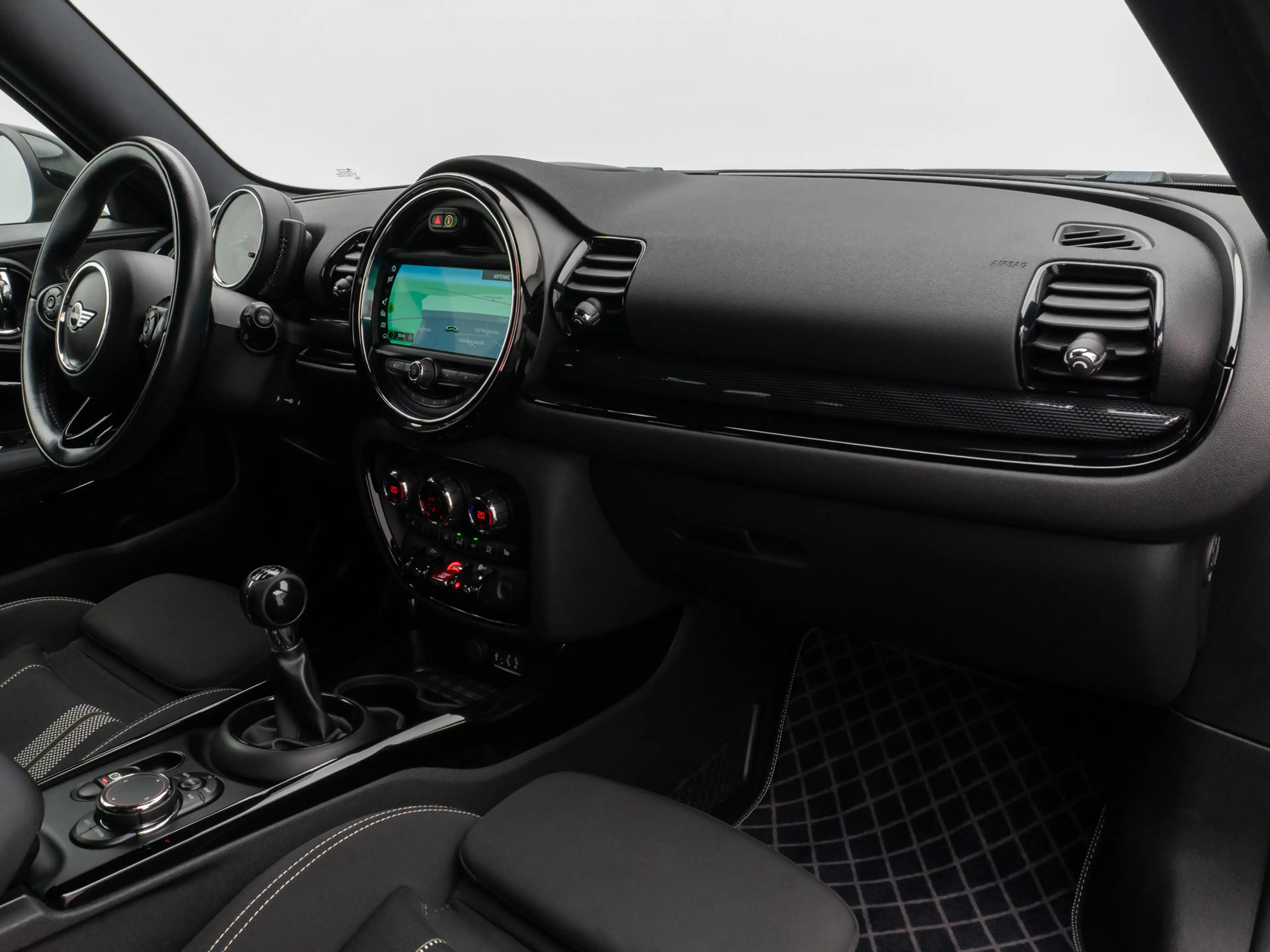 MINI Cooper S Clubman Navi Sitzhz Tempomat 8Fach PDCh — photo 22
