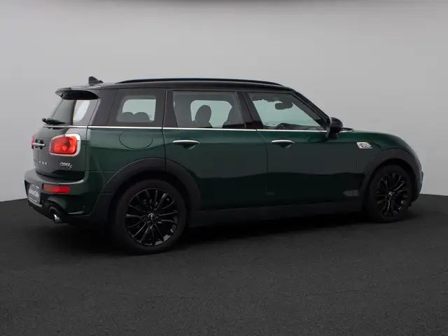 MINI Clubman view 6