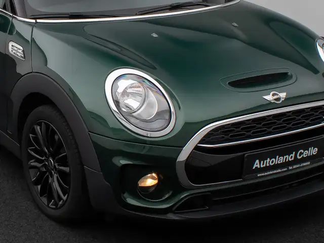 MINI Clubman view 17